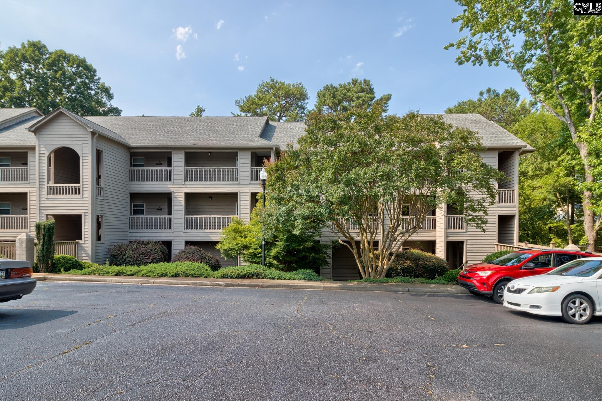 126 Edgewater Lane West Columbia, SC 29169