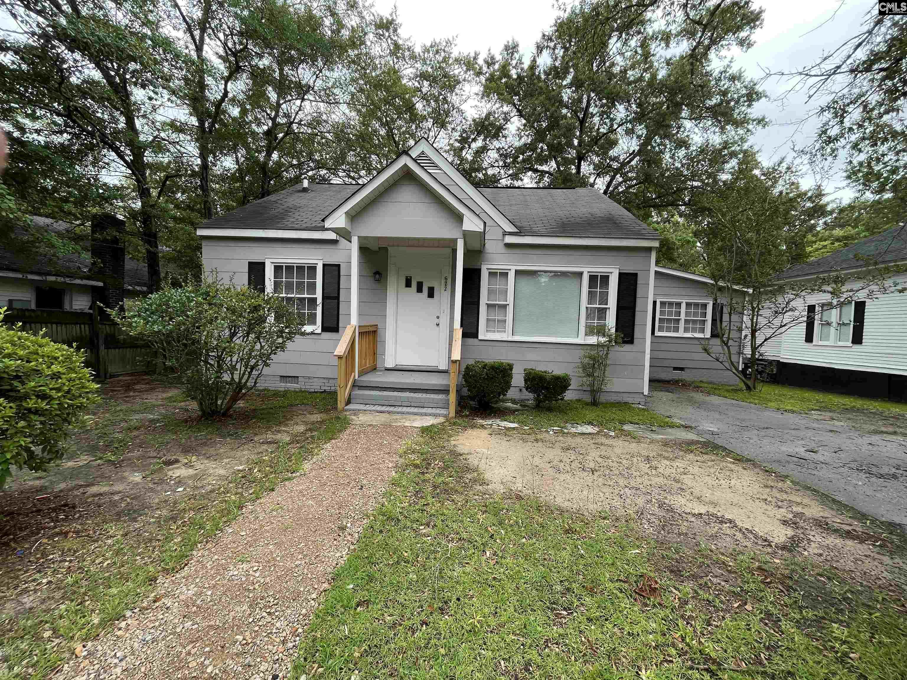 622 Hampton Street Camden, SC 29020