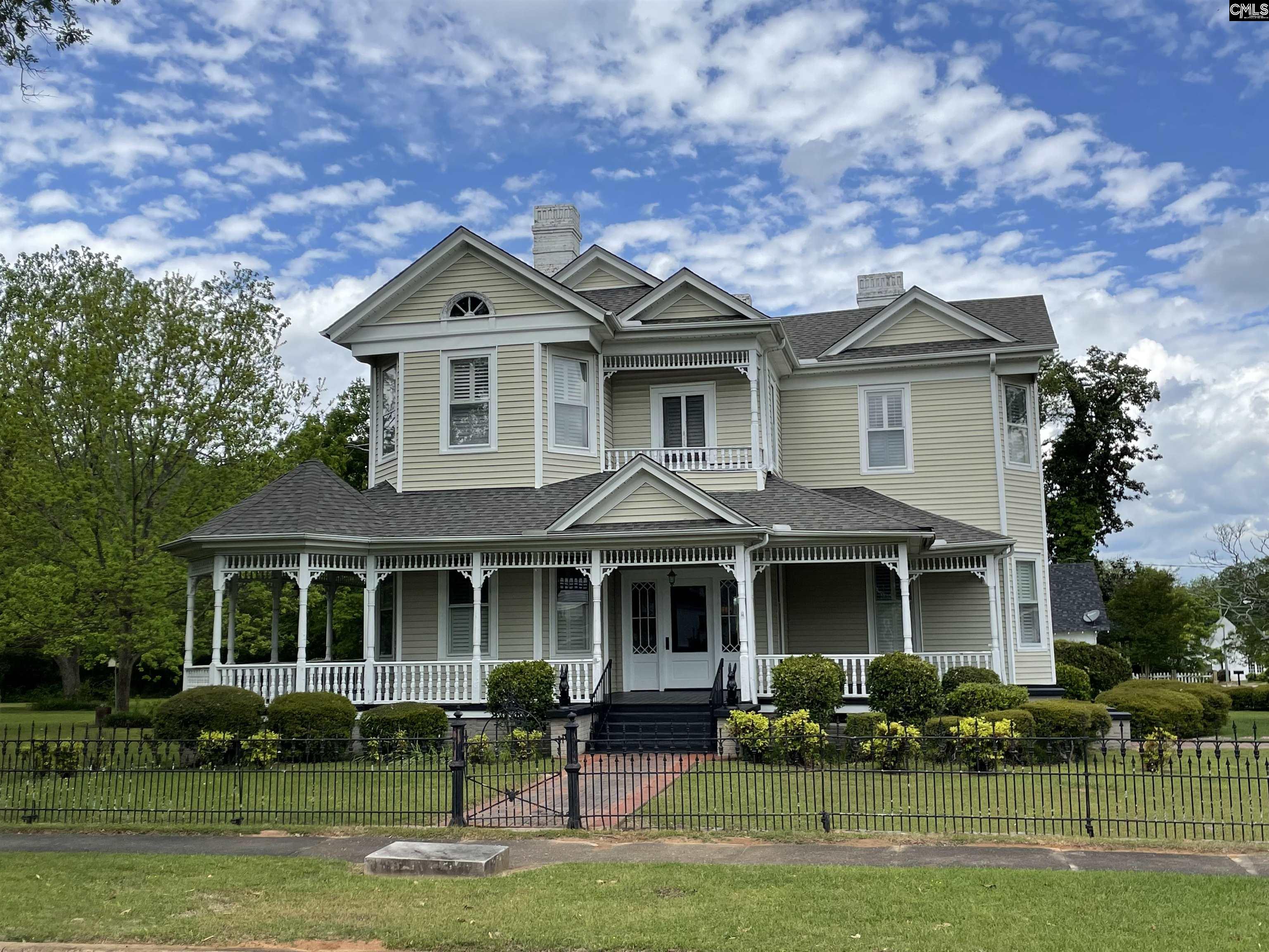 200 W Liberty Street Winnsboro, SC 29180