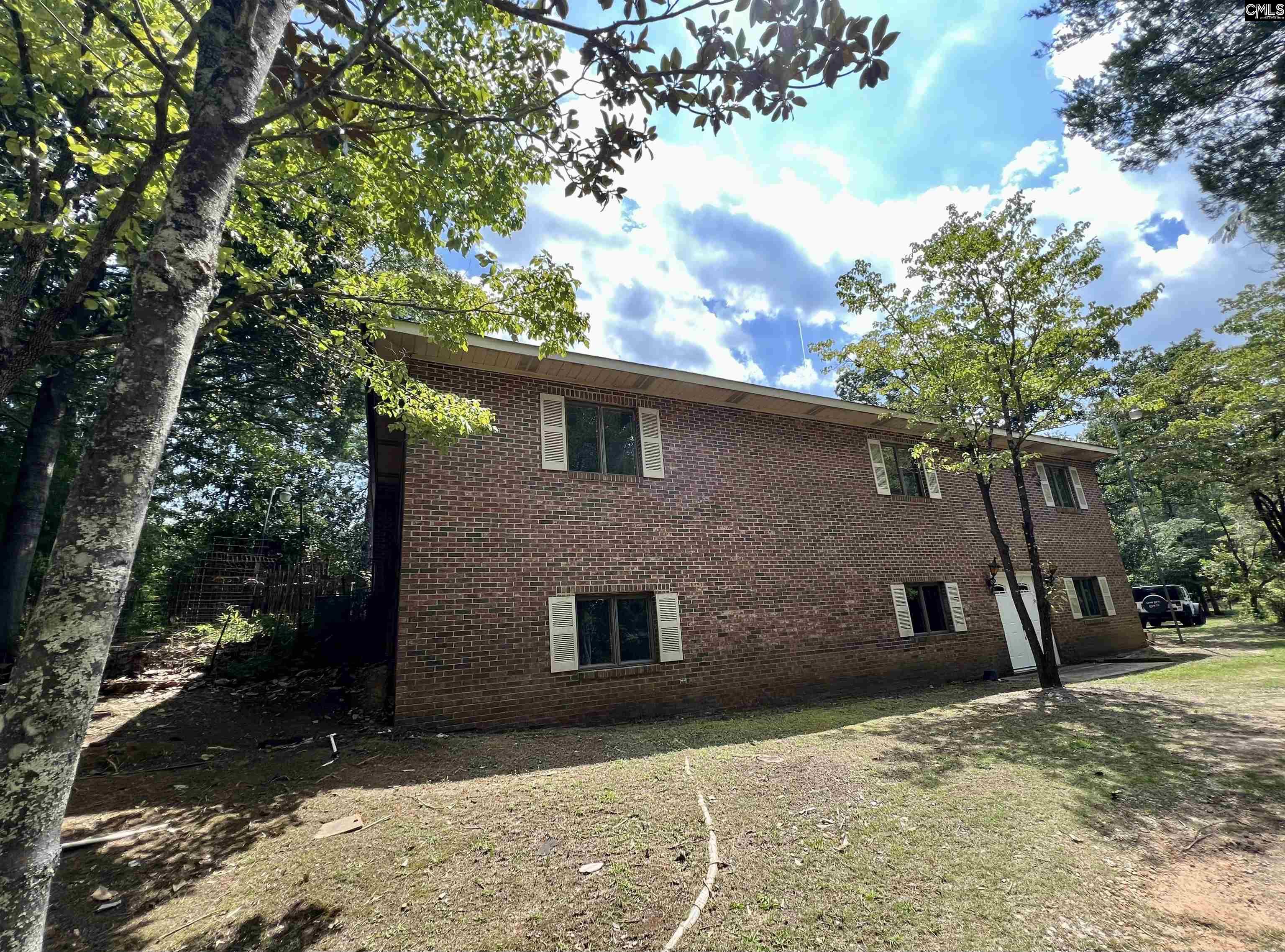 208 Fawn Drive Hopkins, SC 29061