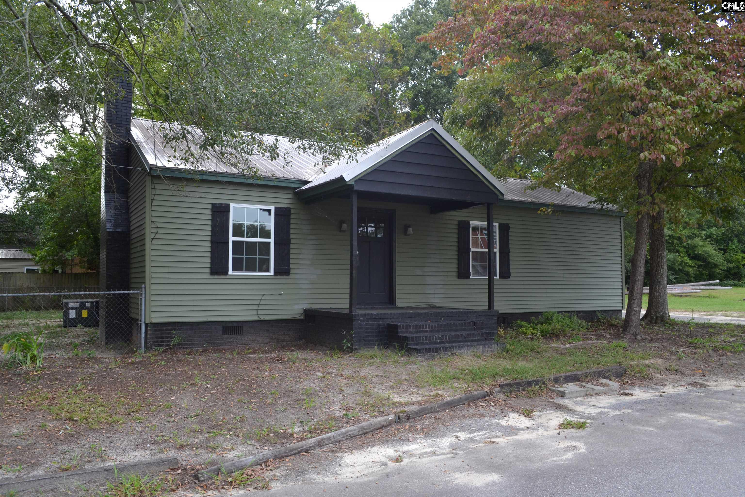 115 Charleston Avenue Batesburg, SC 29006