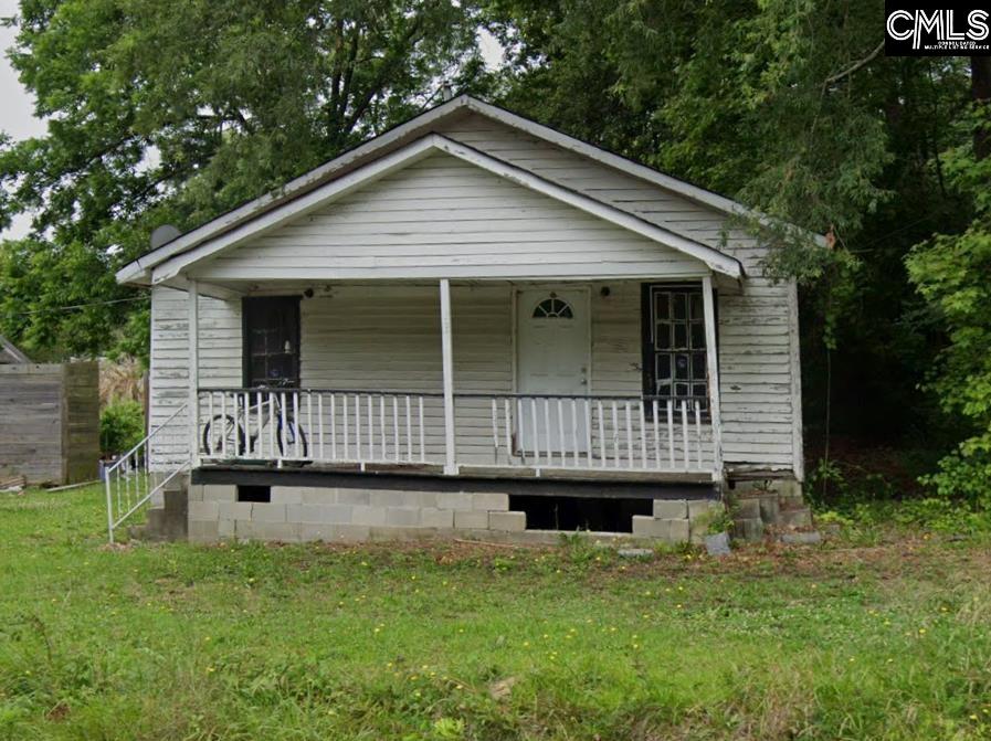 133 S Oak Street Batesburg, SC 29006