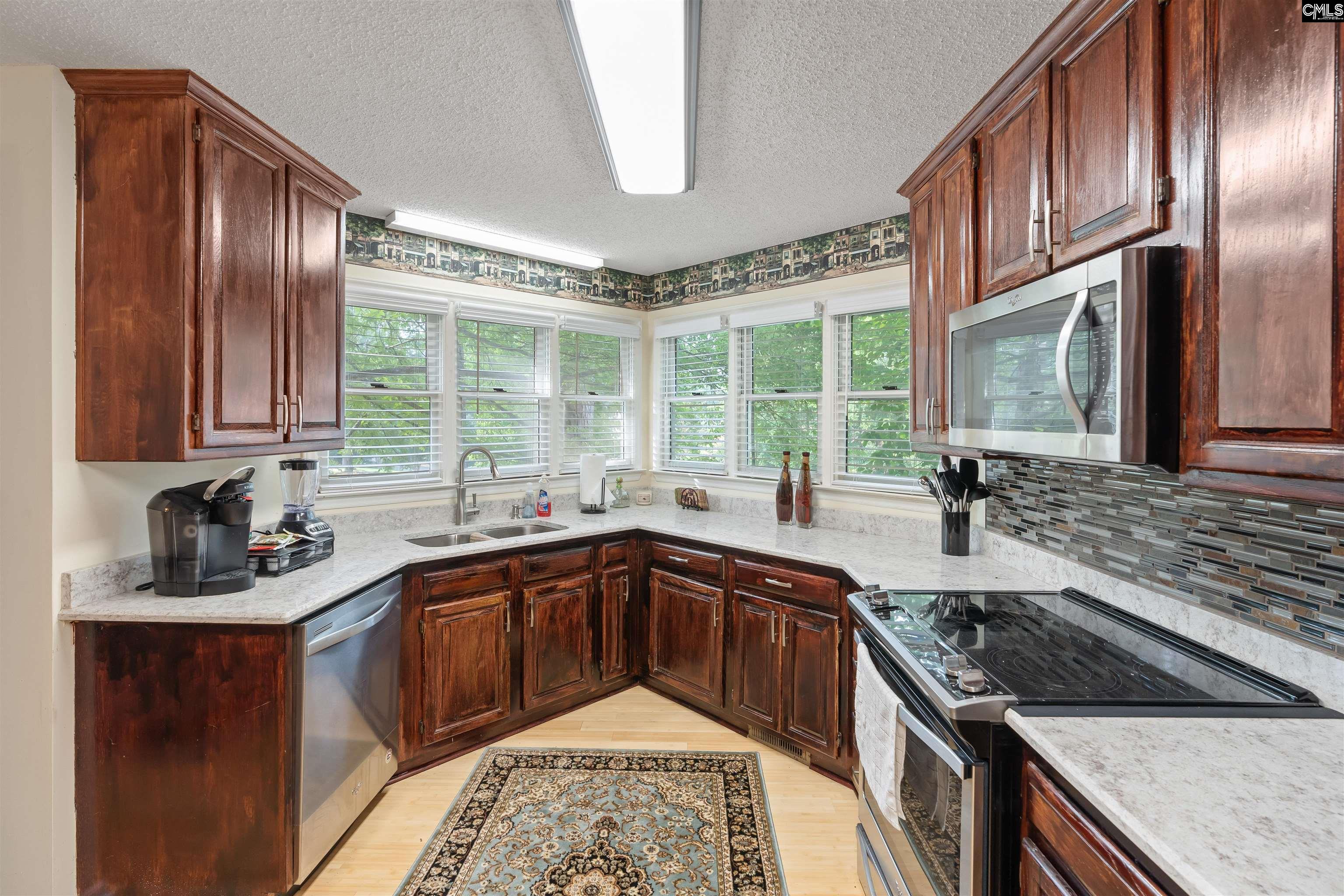101 Oak Trace Court Chapin, SC 29036