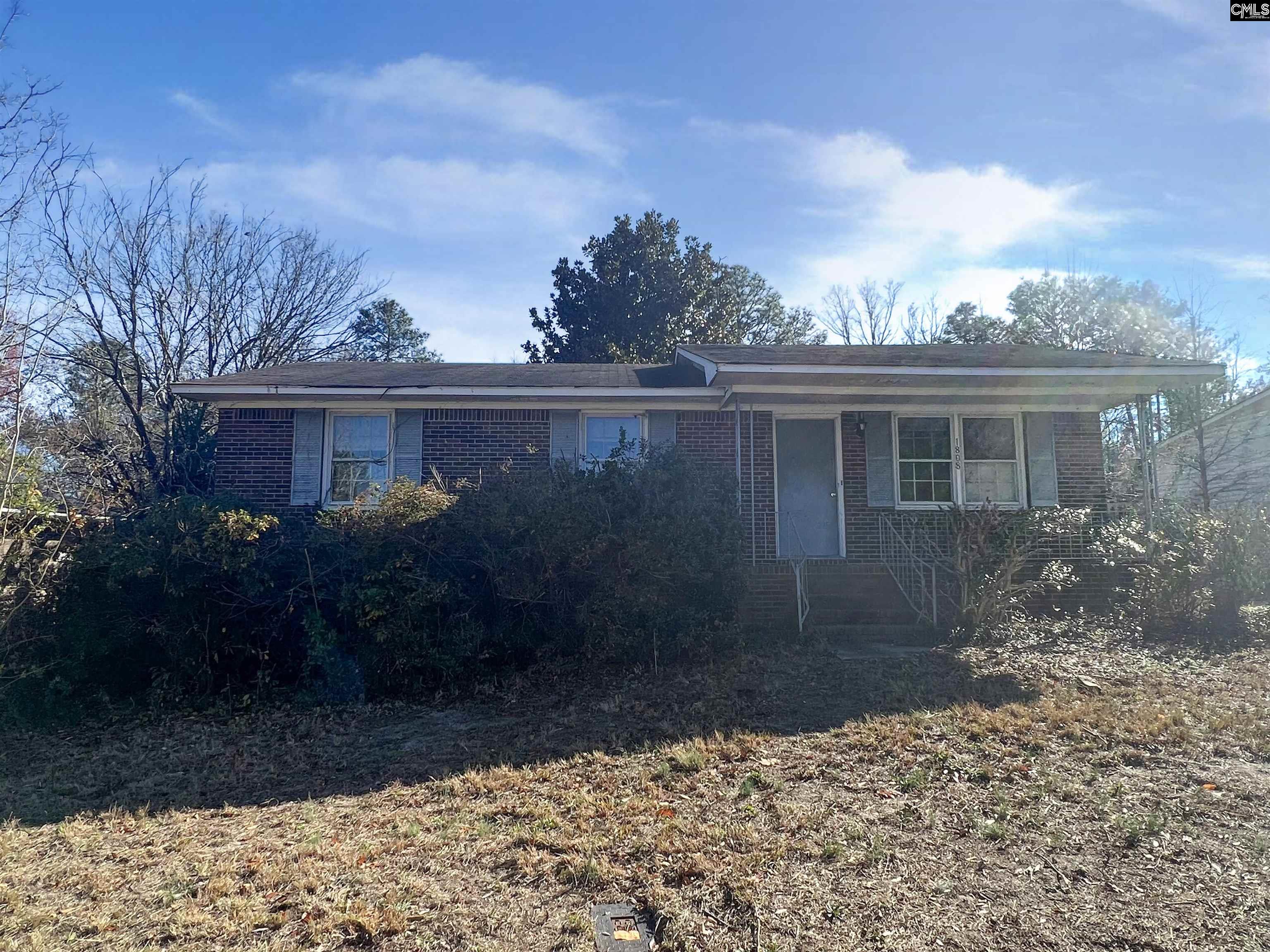 1808 Village Court Gaston, SC 29053