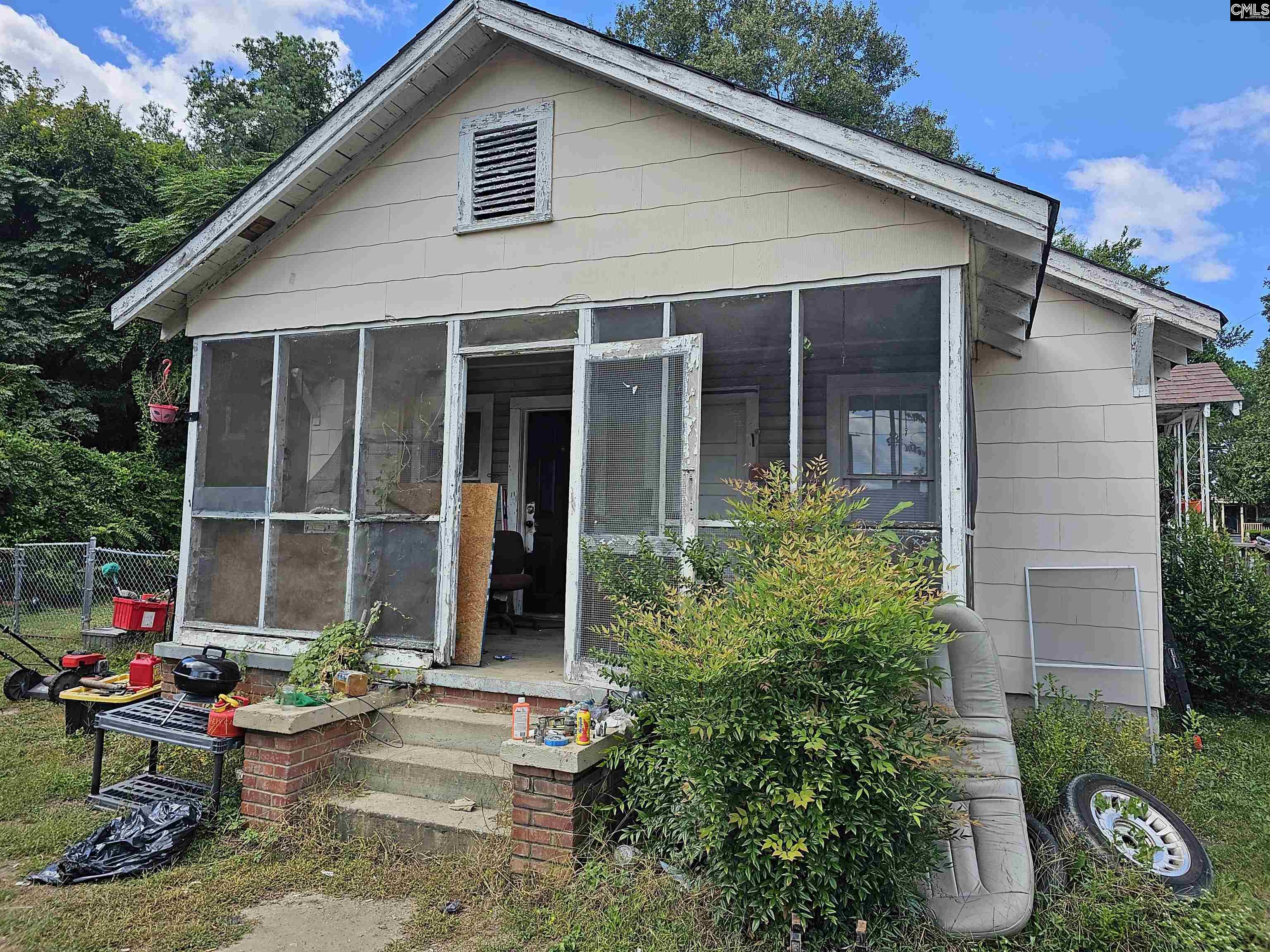 228 Pine Street West Columbia, SC 29169