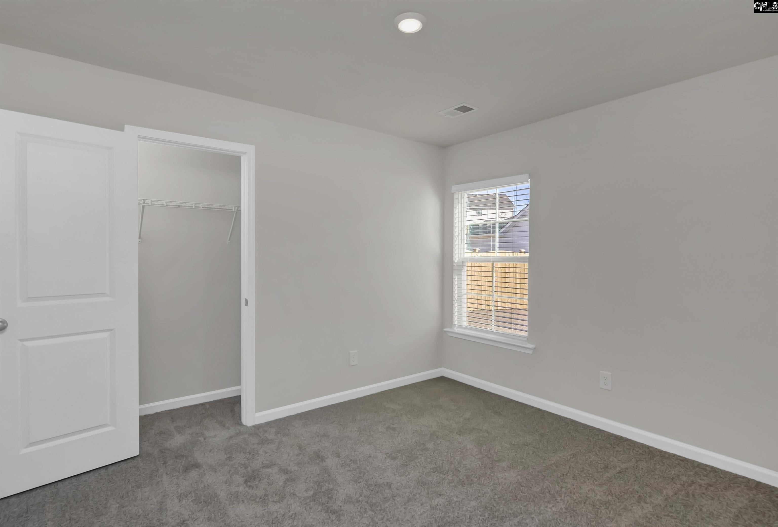 For Sale 215 Winged Foot Court, Lexington, SC 29073 3 Beds / 2 Full