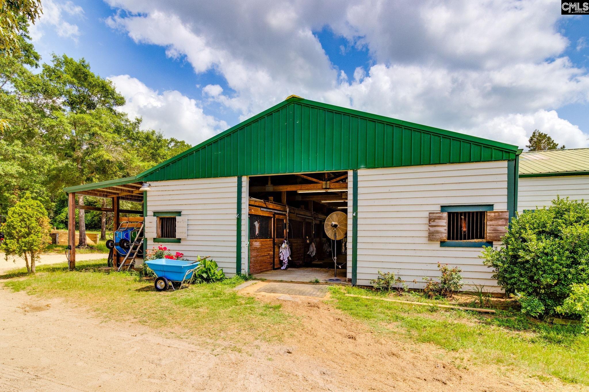 422 Cleveland School Road Camden, SC 29020