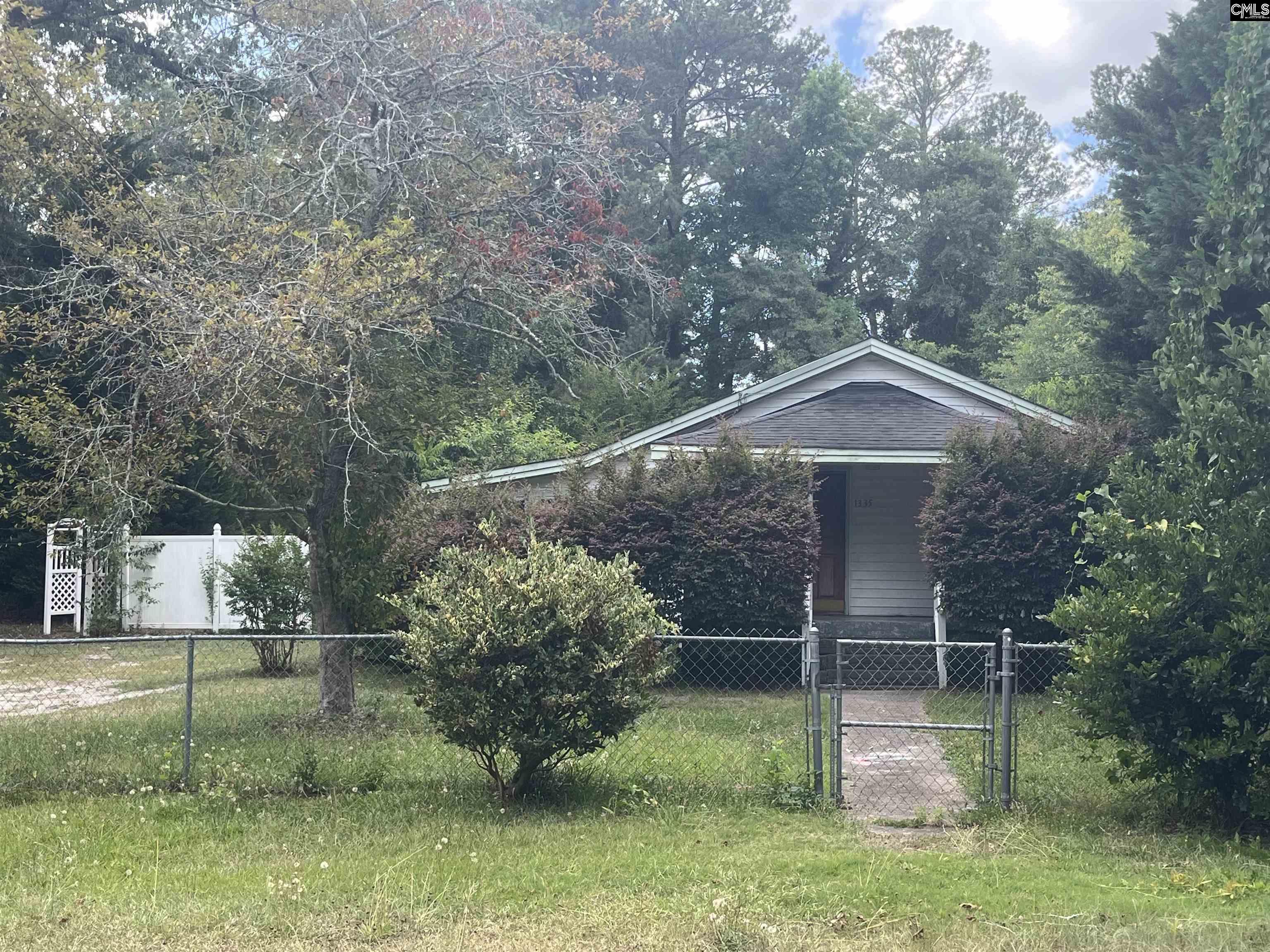 1335 Victory Street Columbia, SC 29204