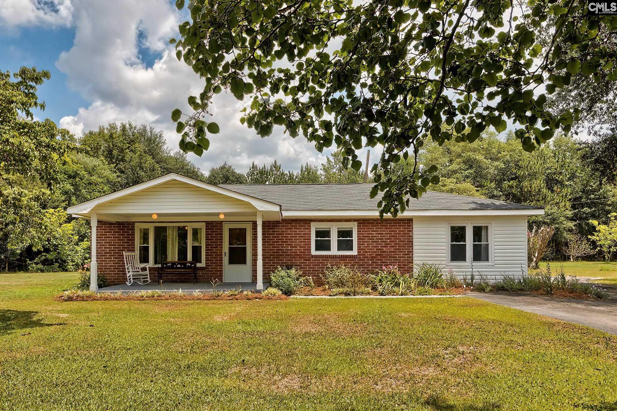 4517 Festival Trail Rd Wagener, SC 29164