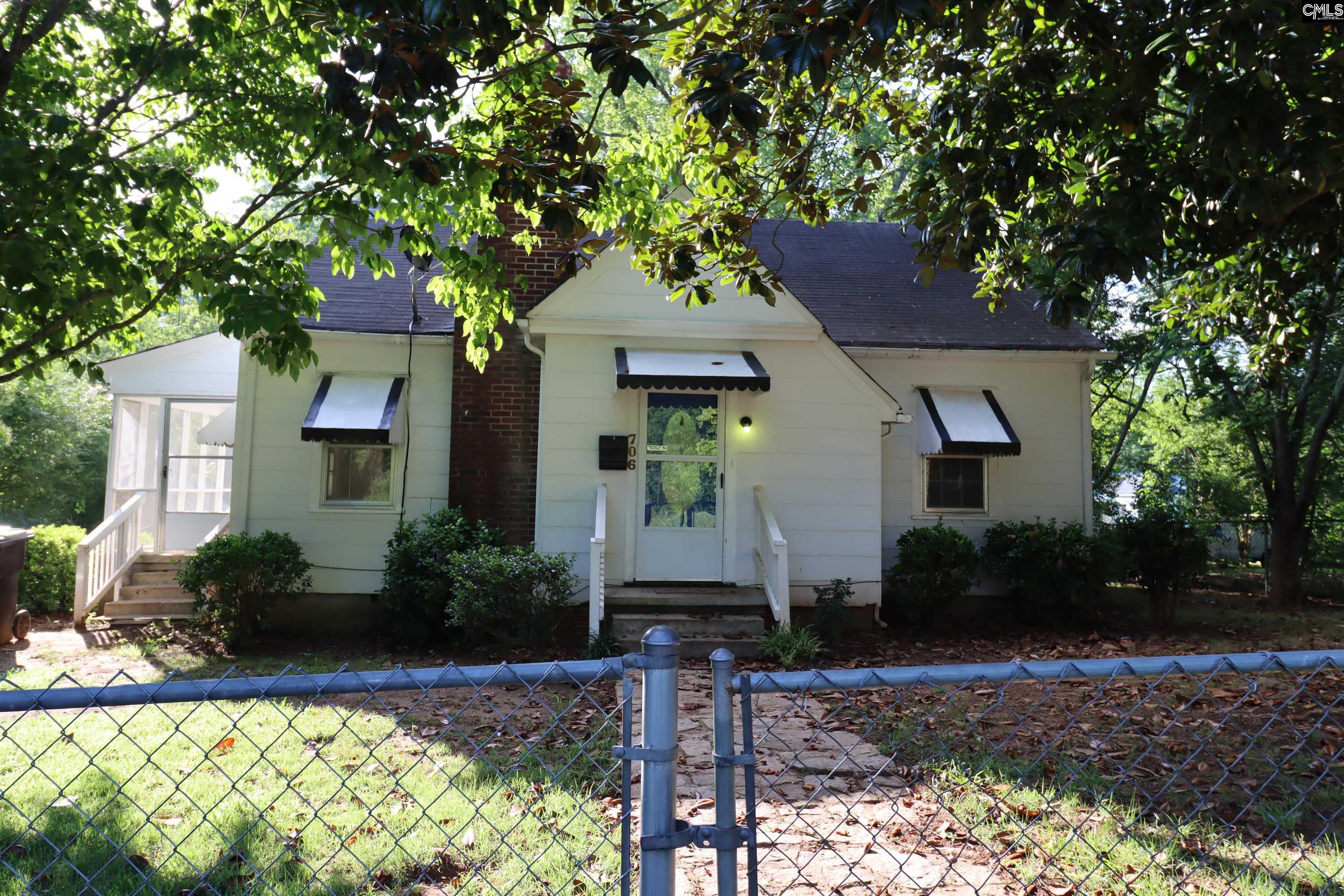 706 Clara Newberry, SC 29108