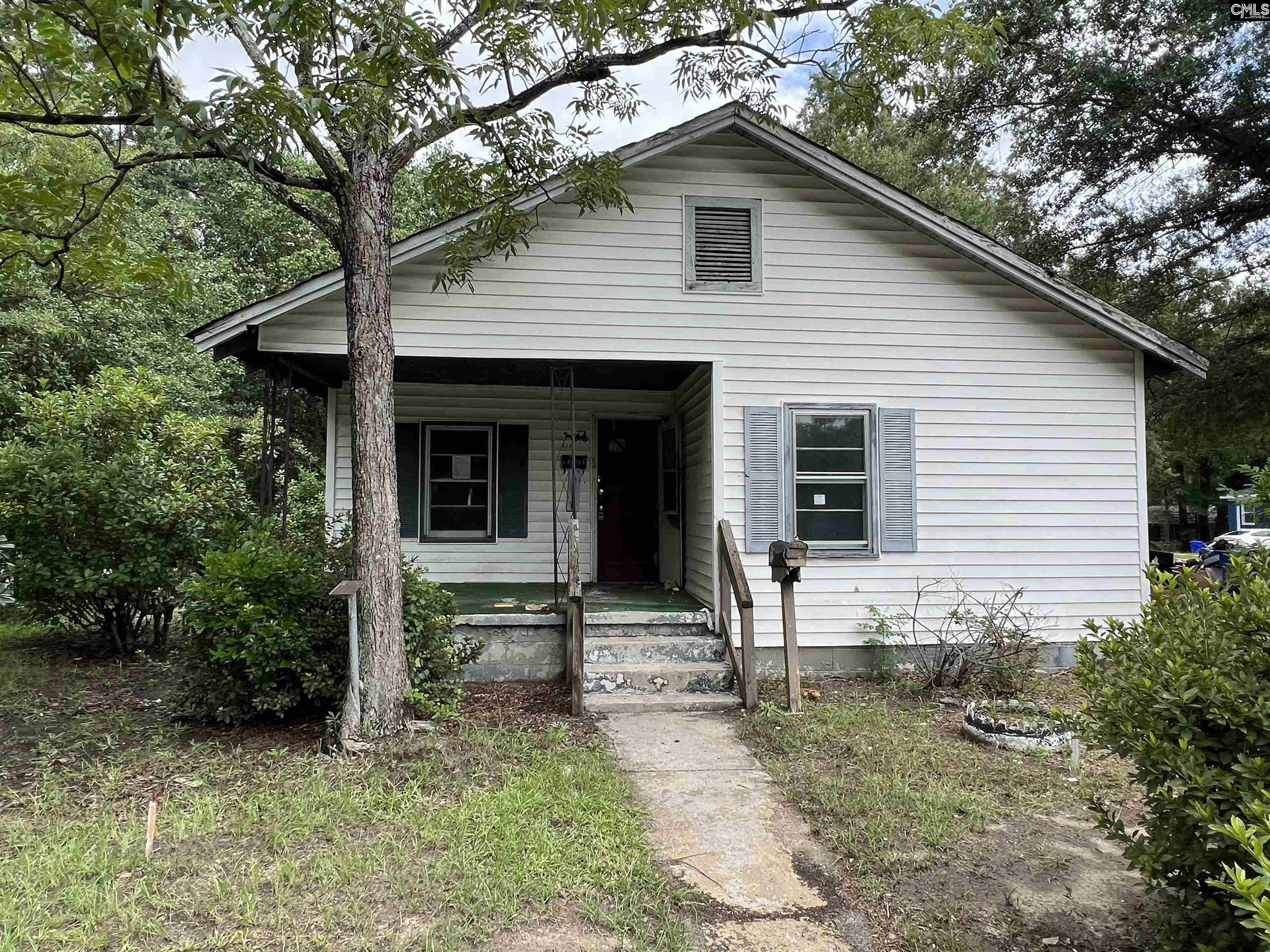 2617 School House Road Columbia, SC 29204