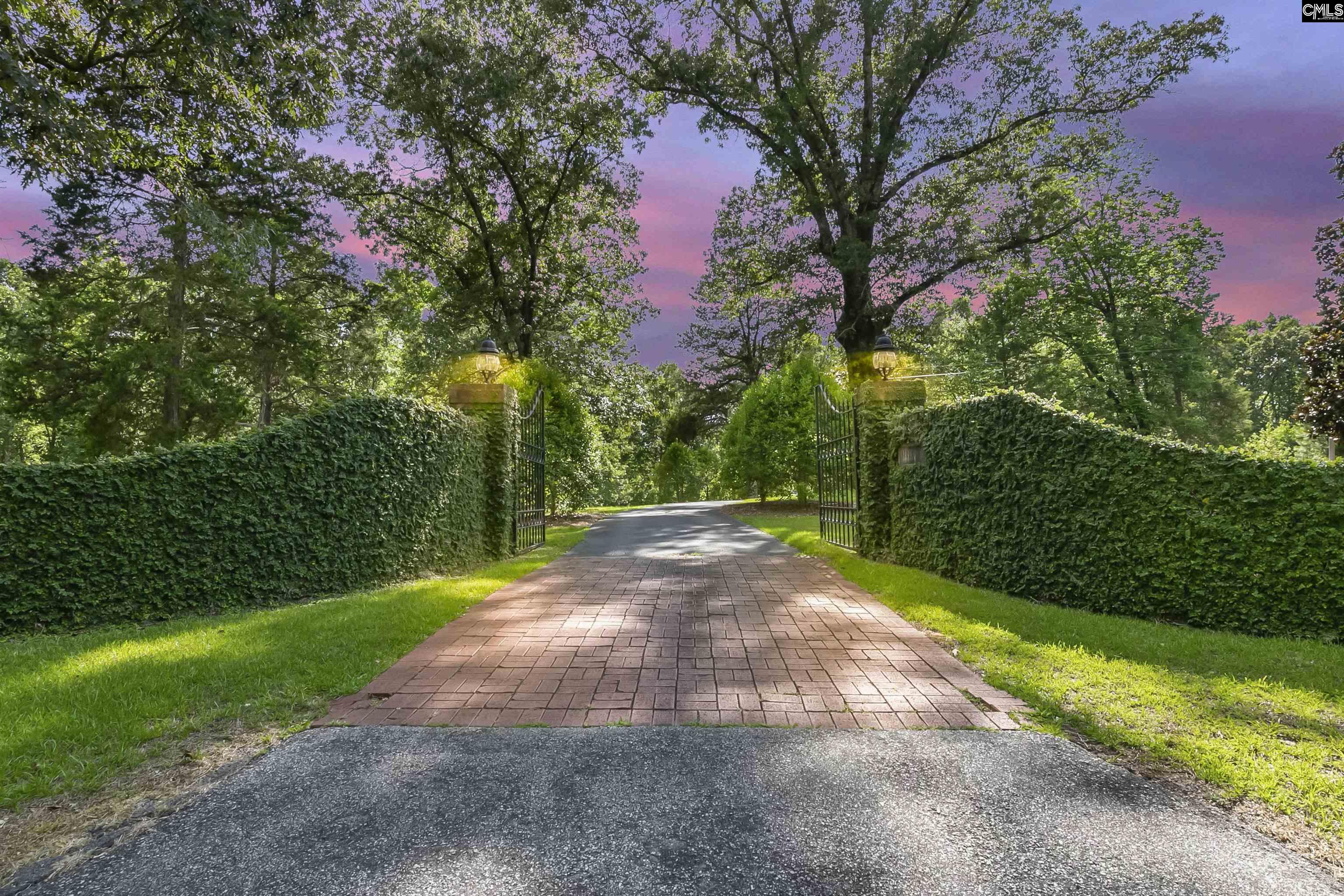 1105 R Stoudemayer Road Little Mountain, SC 29075