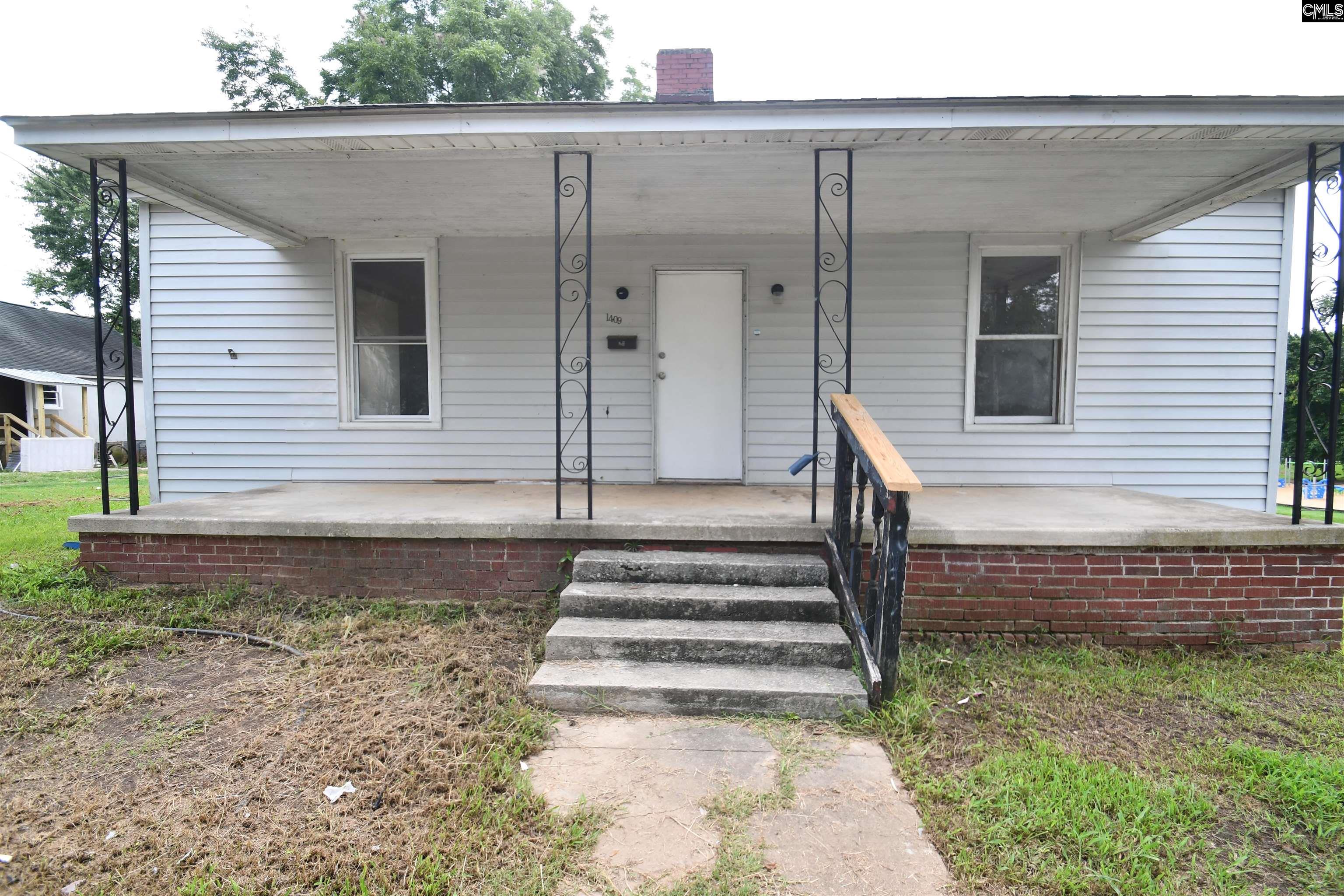 1409 Poplar Street Newberry, SC 29108