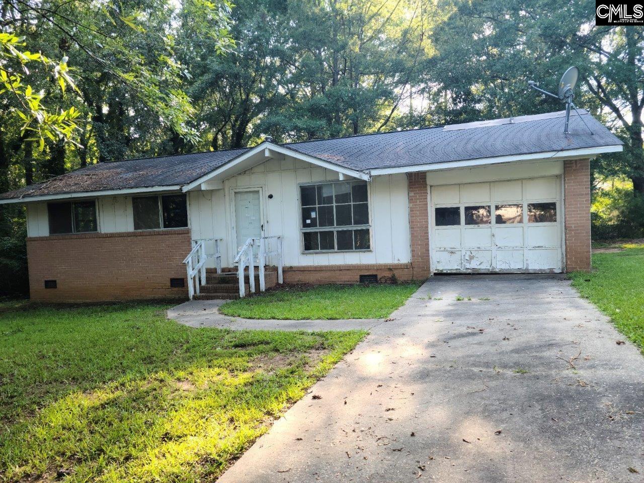 314 Logan Street Saluda, SC 29138-1796