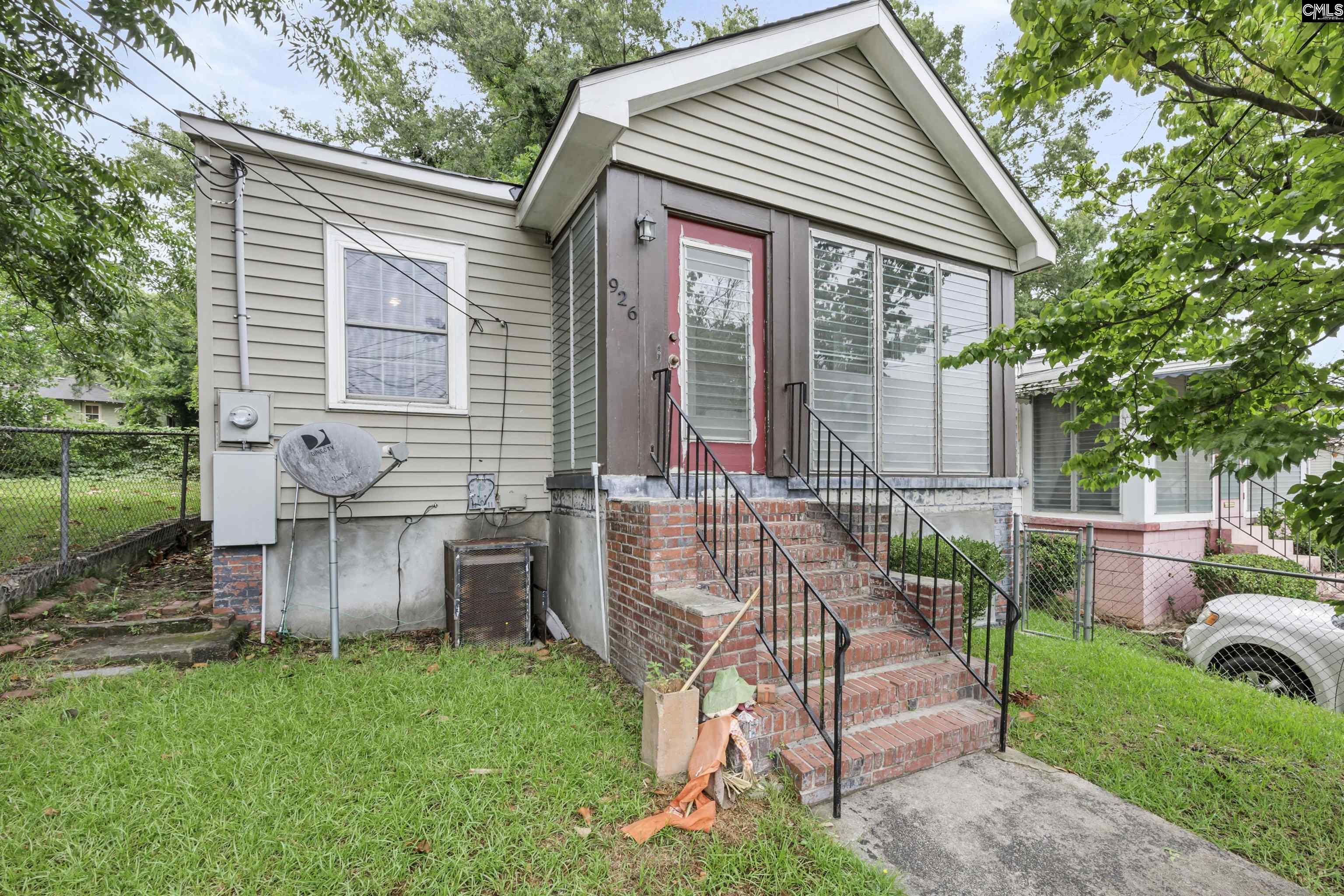 926 Pine Street Columbia, SC 29205