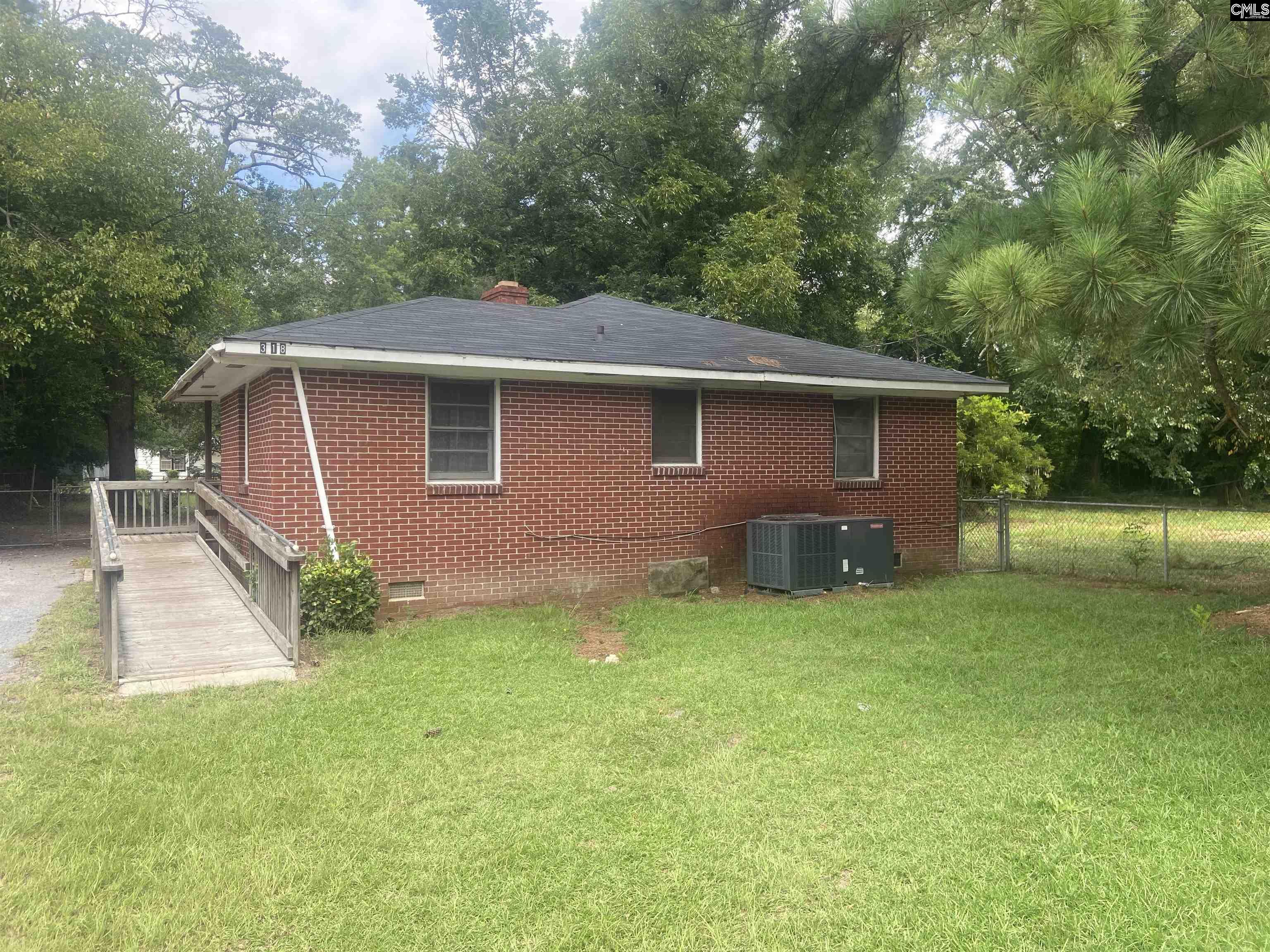 318 Jasper Avenue Hartsville, SC 29550