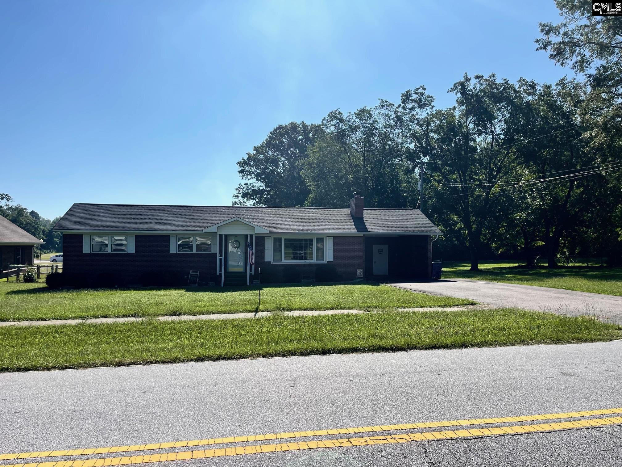 604 N Wise Road Saluda, SC 29138