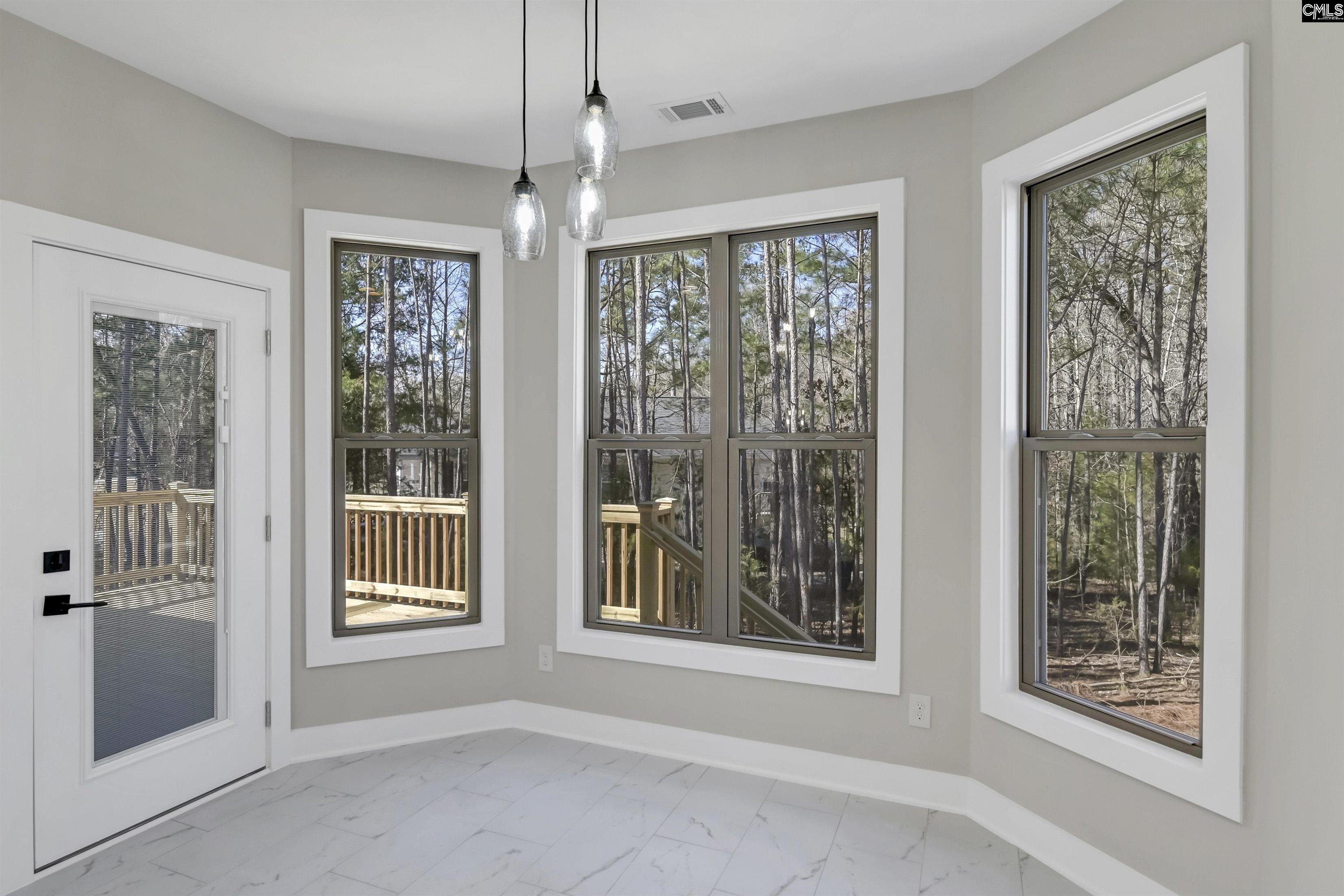 Eat in Kitchen area flows nicely on to your outdoor space . Perfect for morning coffee