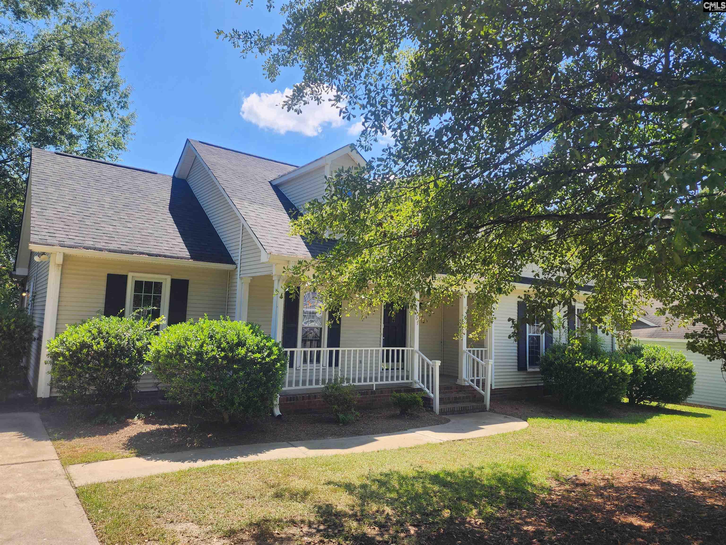 156 Chippenham Circle Columbia, SC 29201