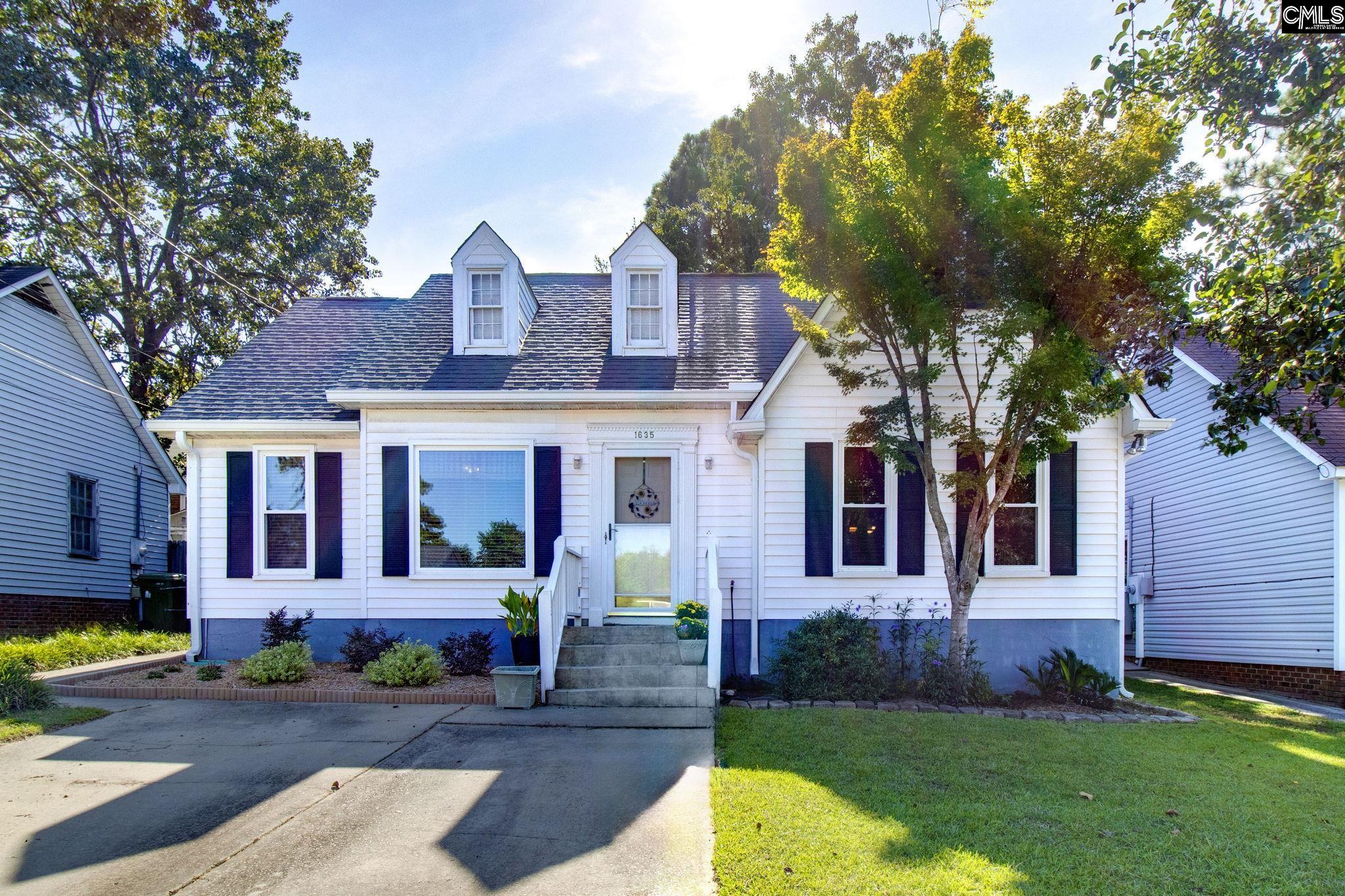 1635 Oak Street Cayce, SC 29033