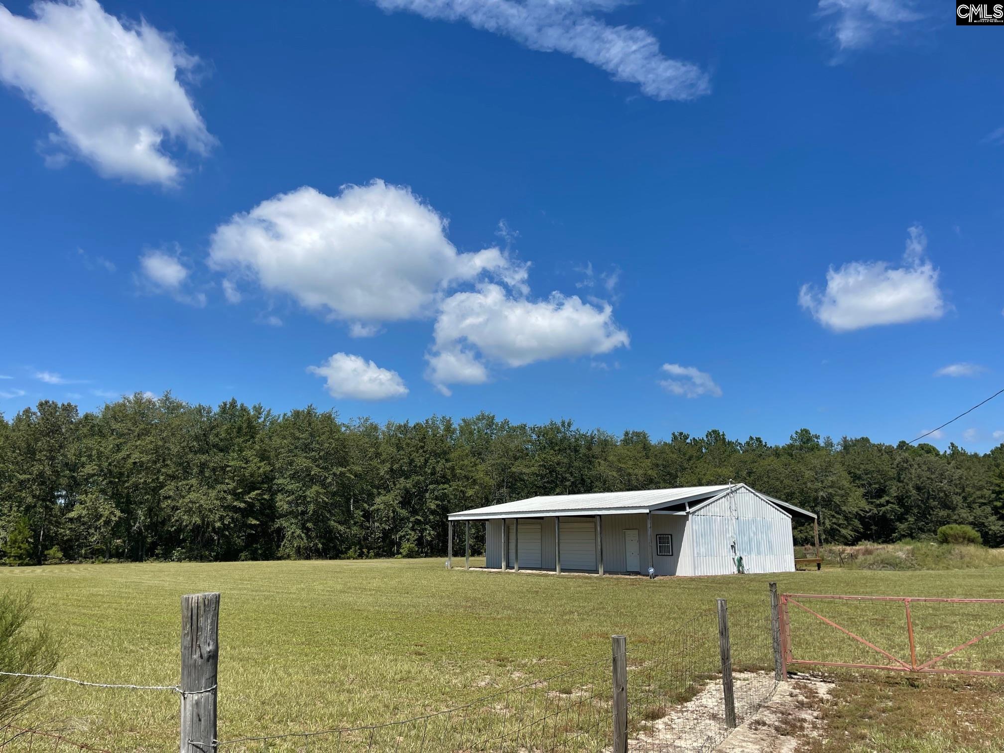 3747 Old 96 Indian Trail Wagener, SC 29164