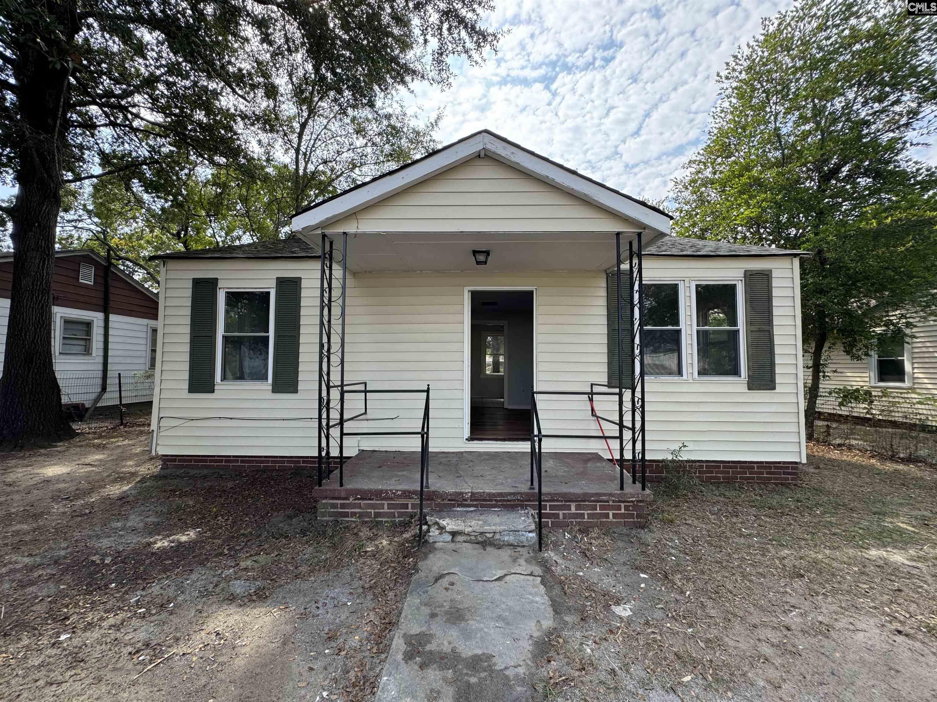 231 Perry Street West Columbia, SC 29169