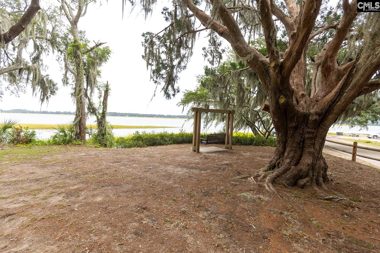 2 Albert Street Beaufort, SC 29902