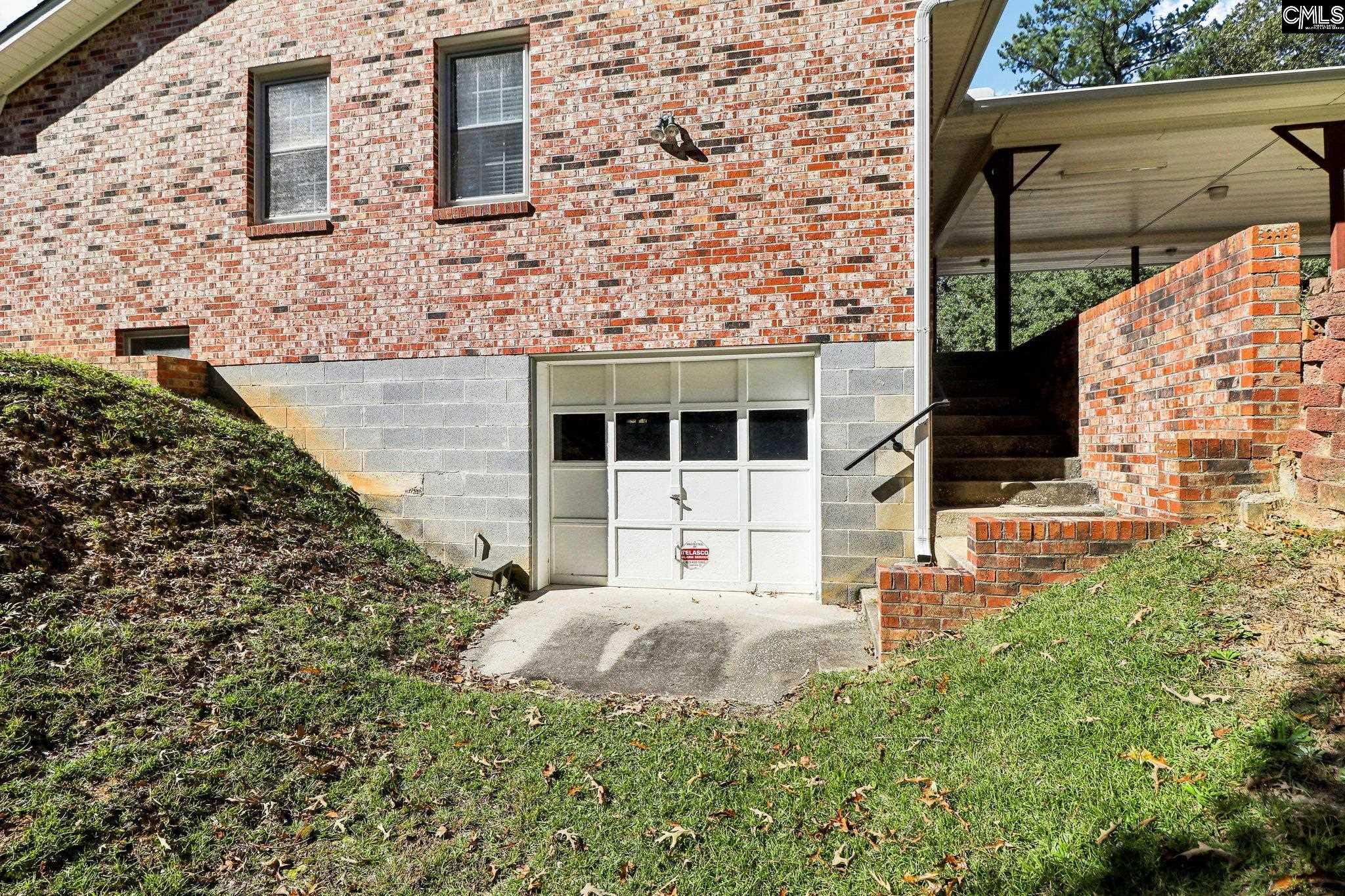 886 Polson Road Camden, SC 29020