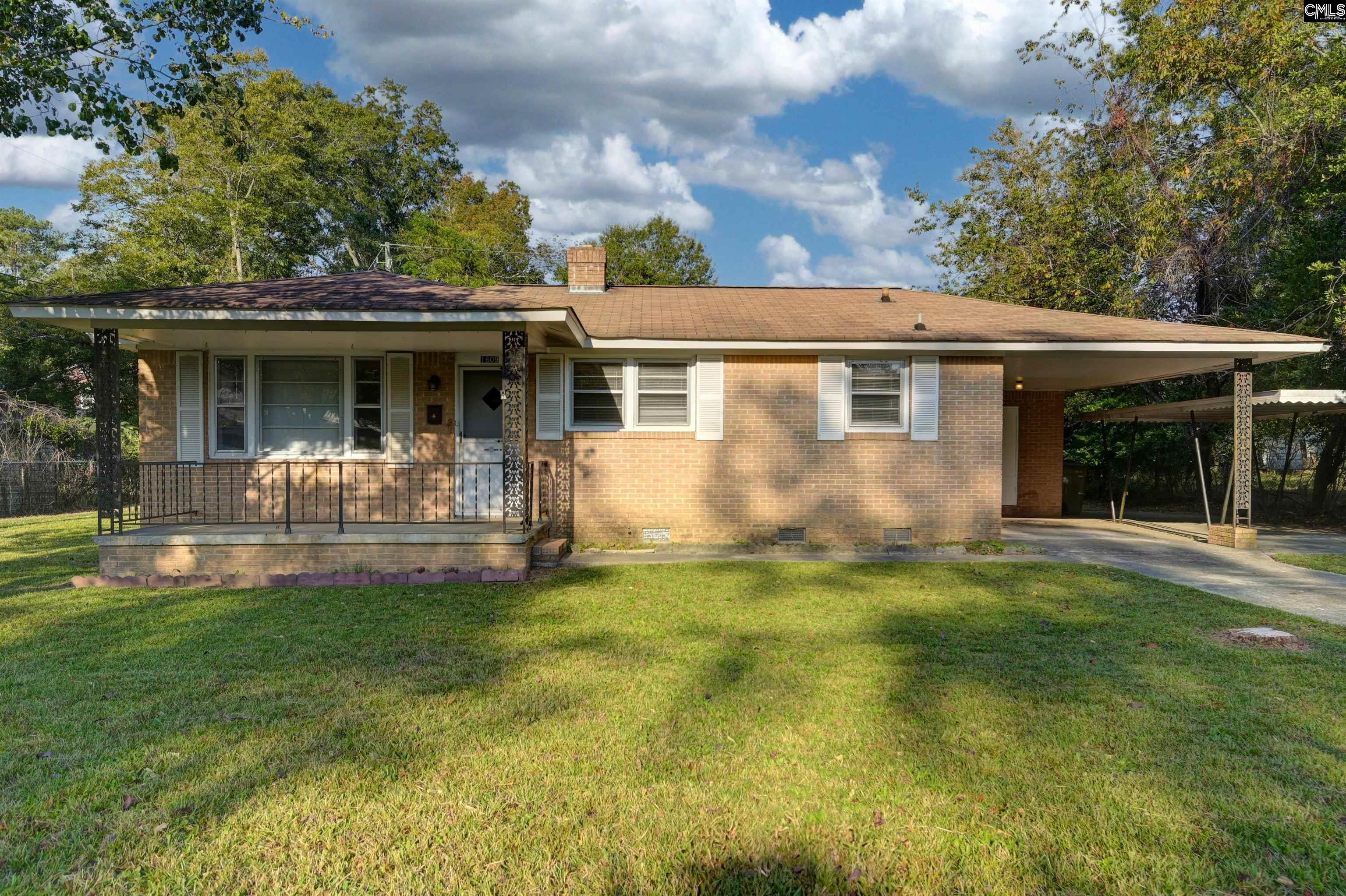 1609 Pine Street Cayce, SC 29033