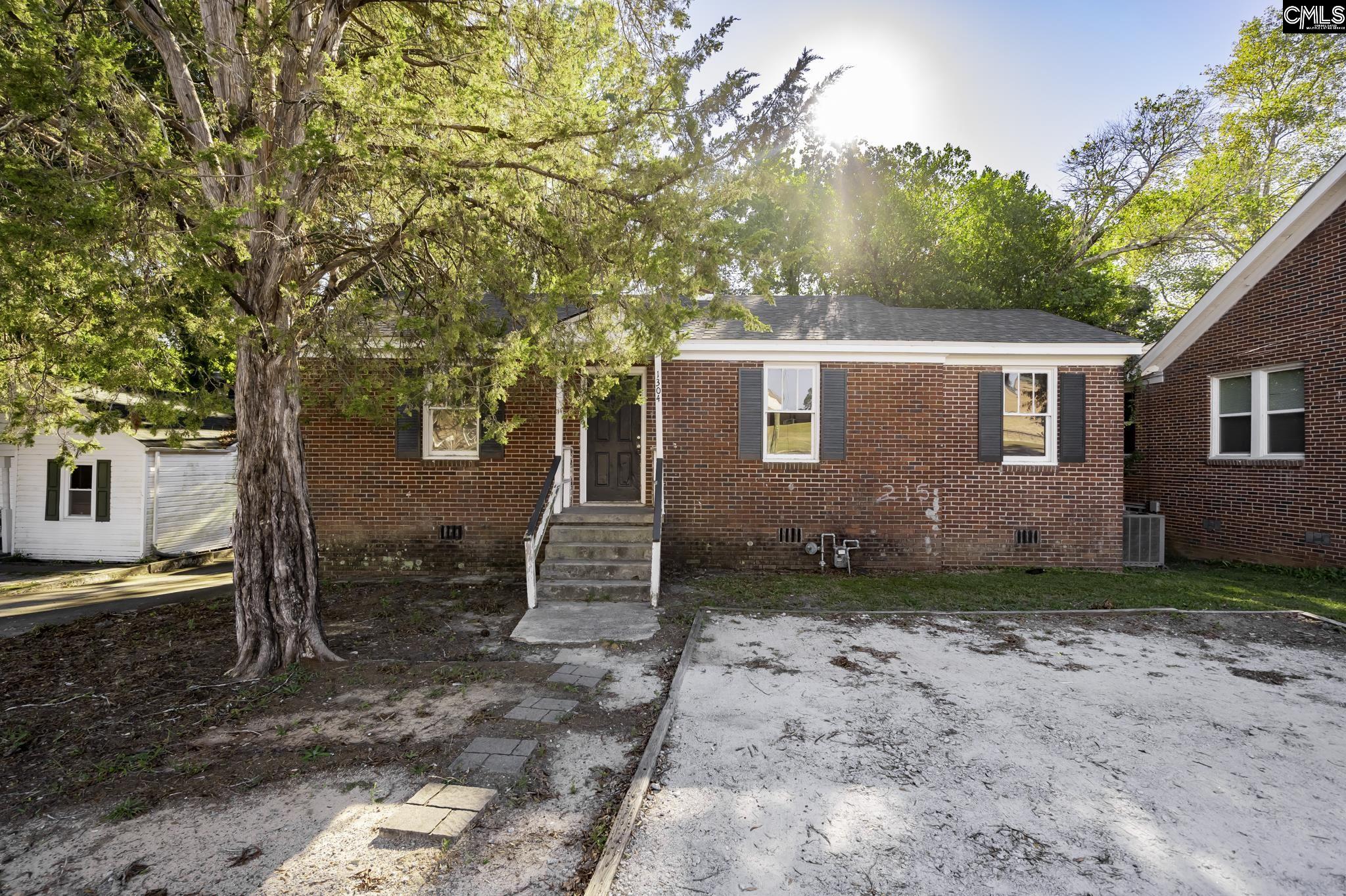 1304 Mount Vernon Street Columbia, SC 29203