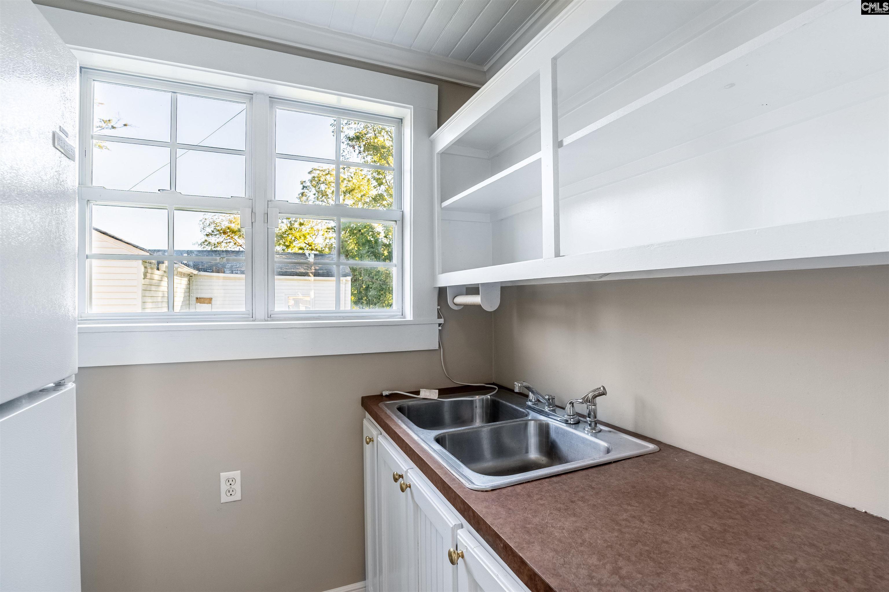 715 W Dekalb Street Camden, SC 29020