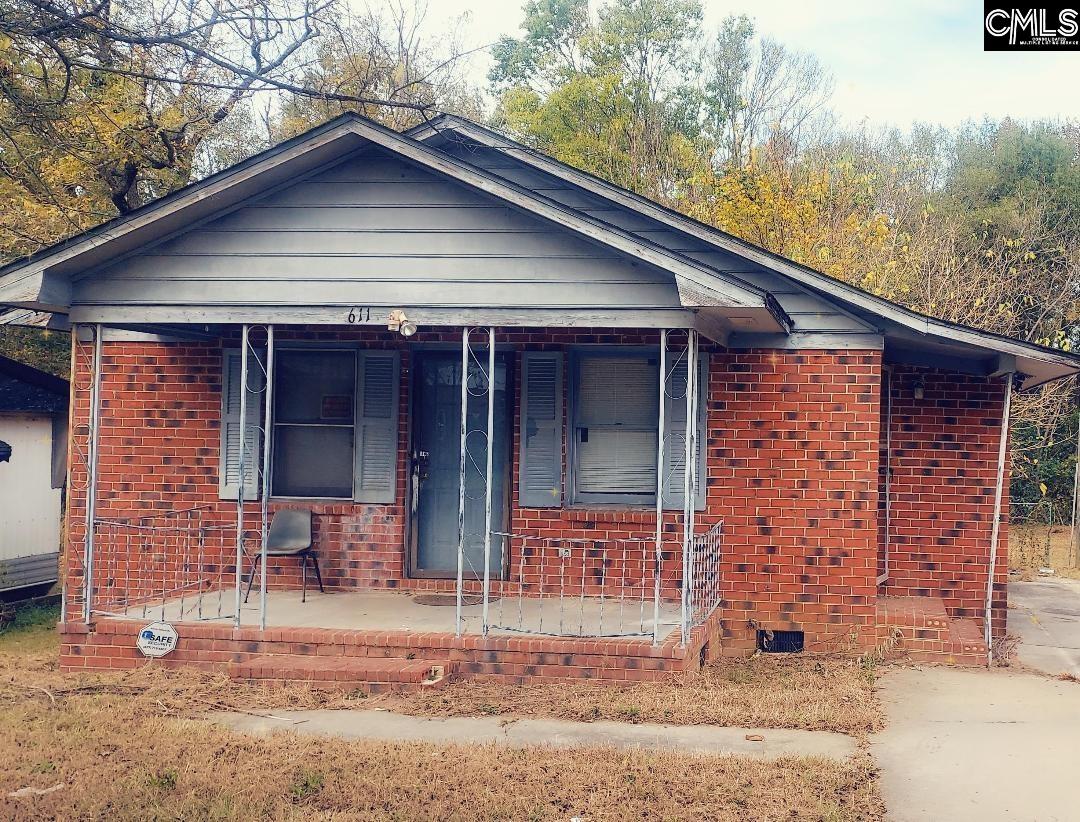 611 Mickel Street Bishopville, SC 29010