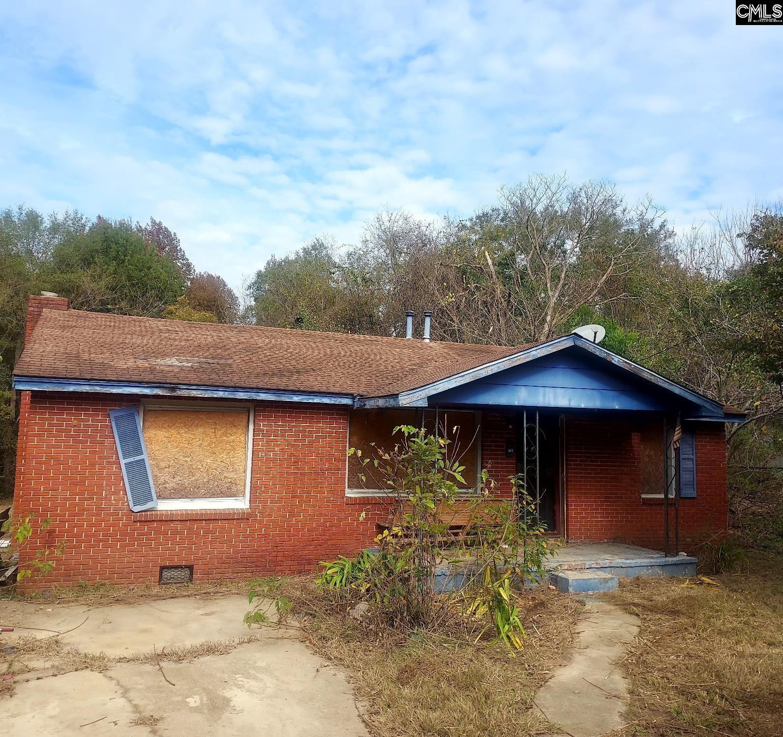 613 Mickel Street Bishopville, SC 29010
