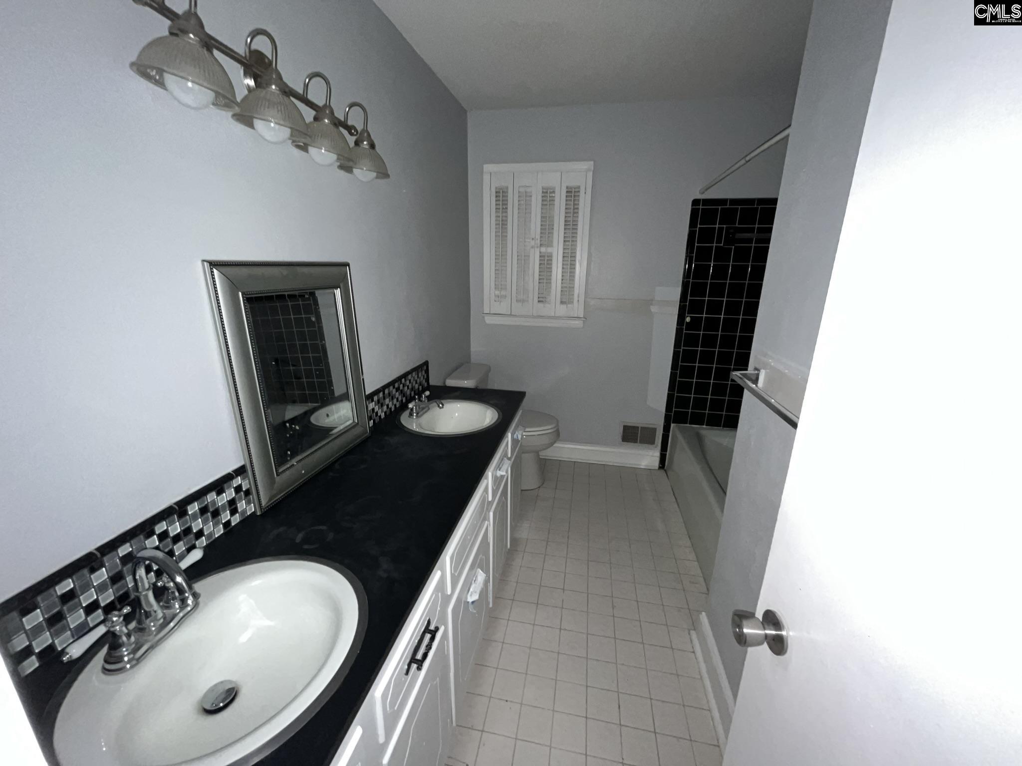 9607 Dunbarton Drive Columbia, SC 29223-2106