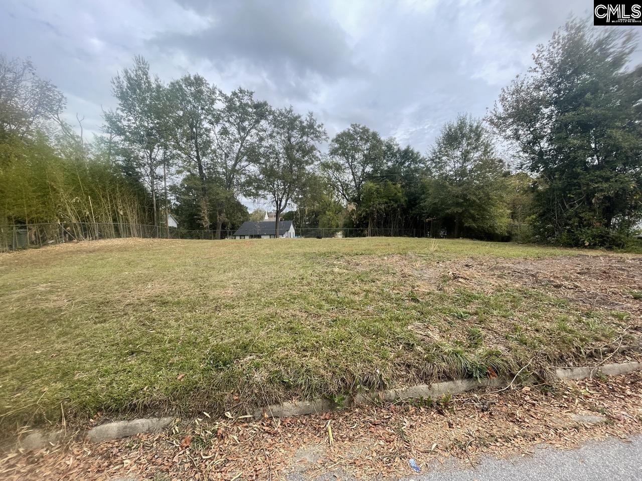 1820 Camden Avenue Camden, SC 29020