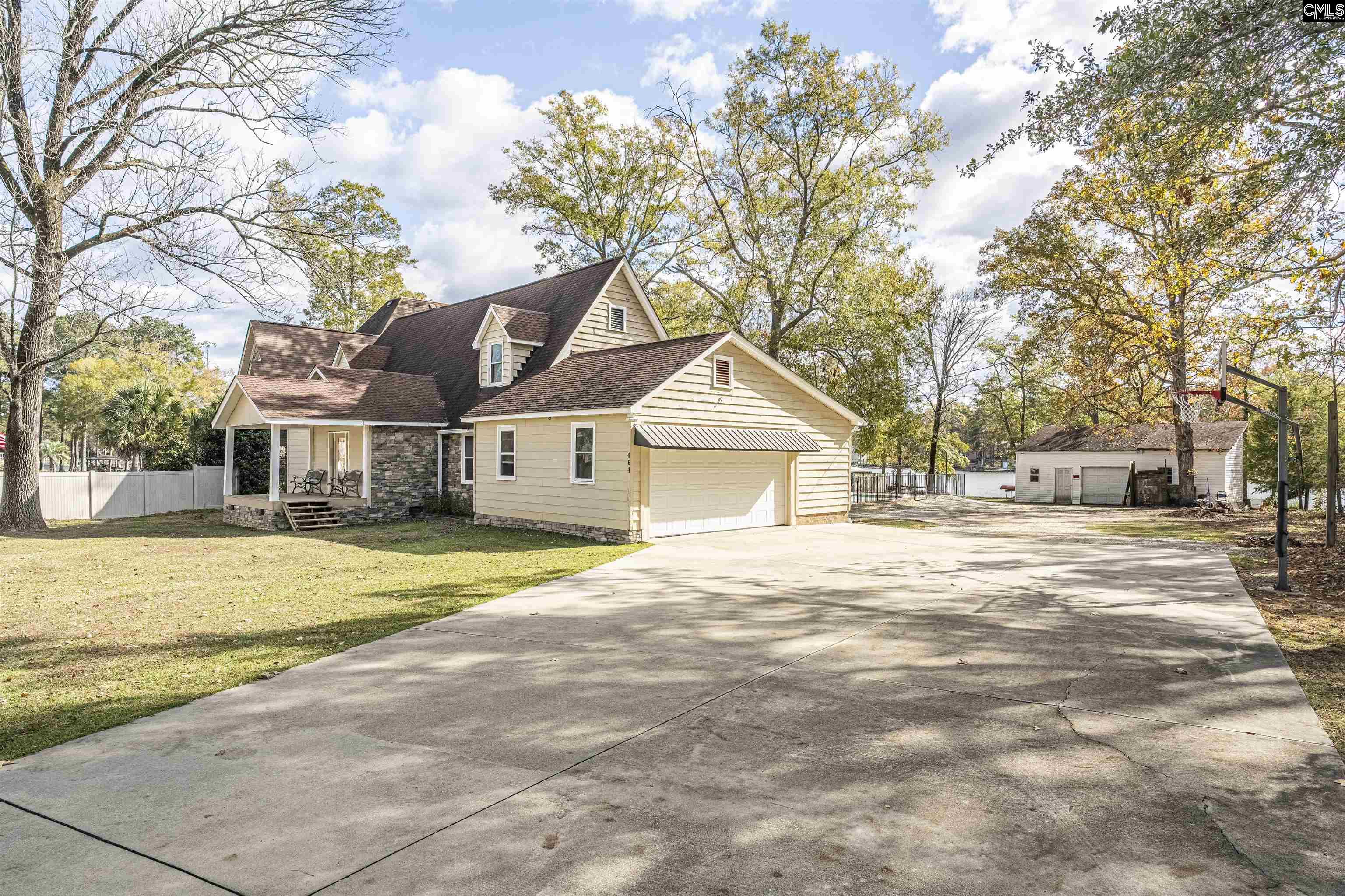 464 Woods Point Road Gilbert, SC 29054