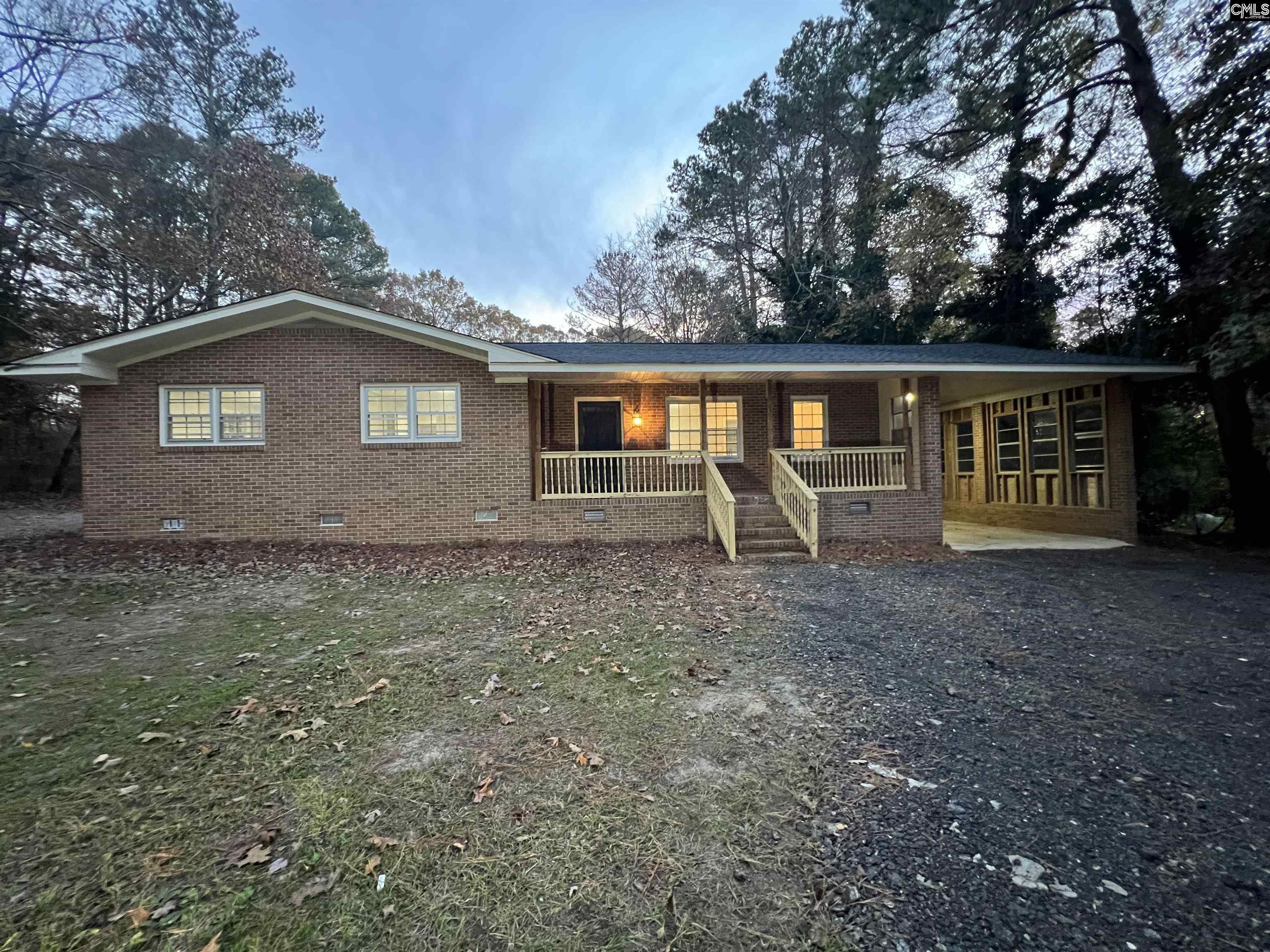 6978 Columbia Highway Saluda, SC 29138