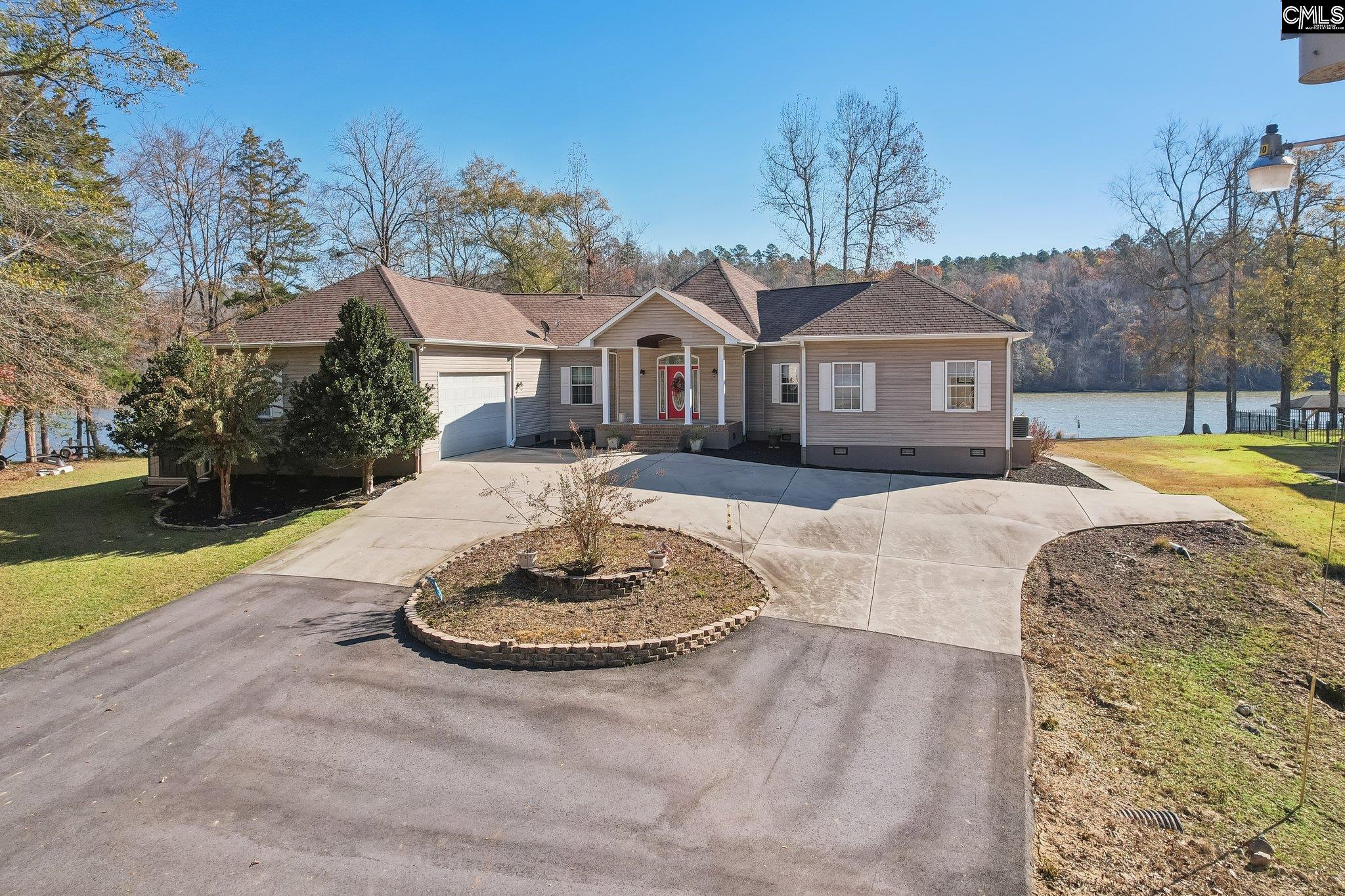 887 Living Waters Drive, Great Falls, South Carolina image 5