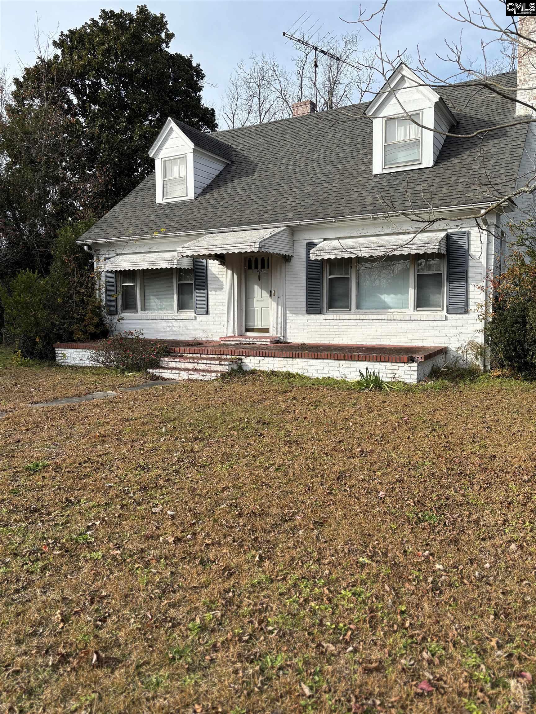 209 E Columbia Avenue Batesburg, SC 29070