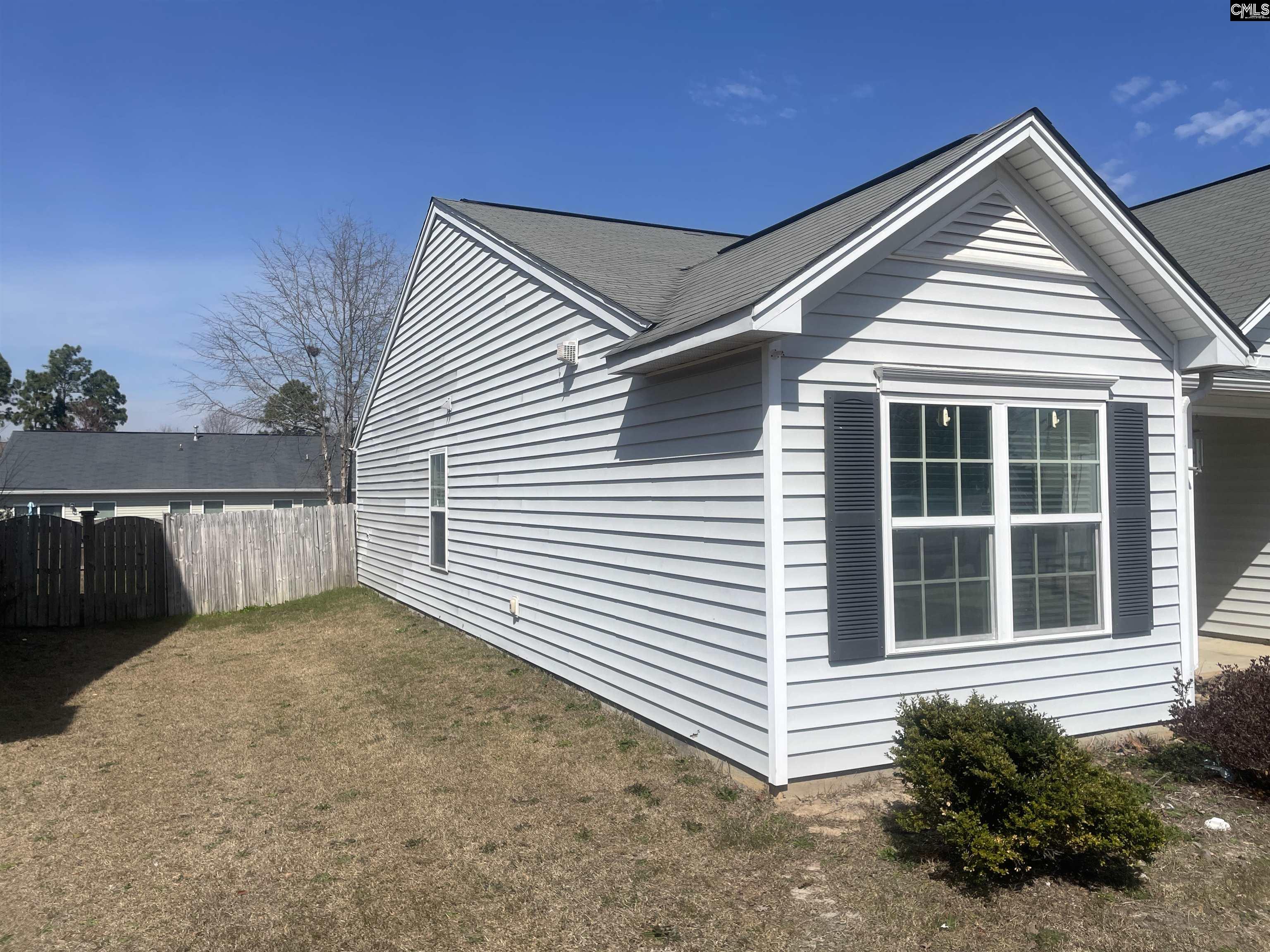 140 Castlefield Drive Lexington, SC 29073