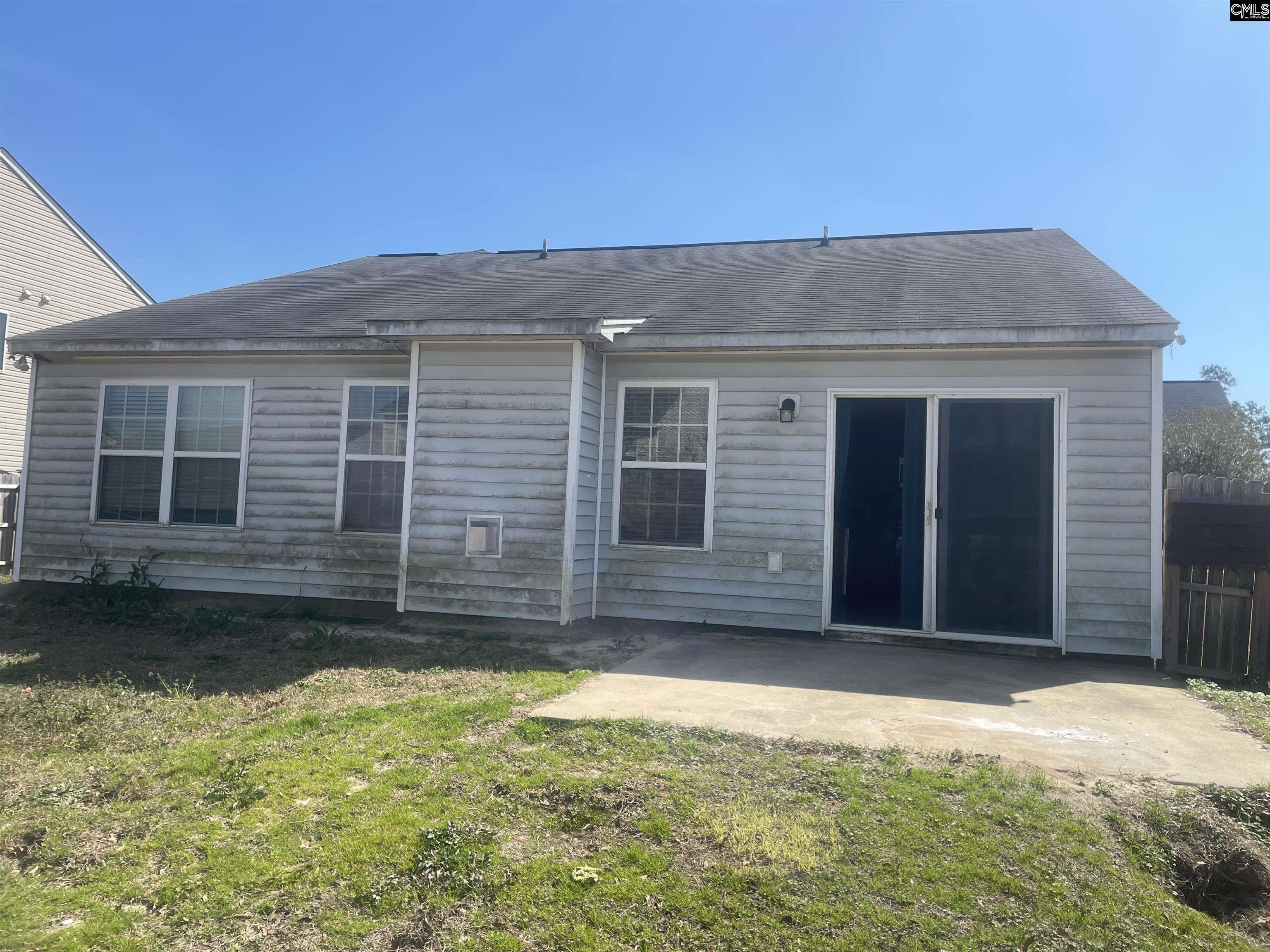 140 Castlefield Drive Lexington, SC 29073