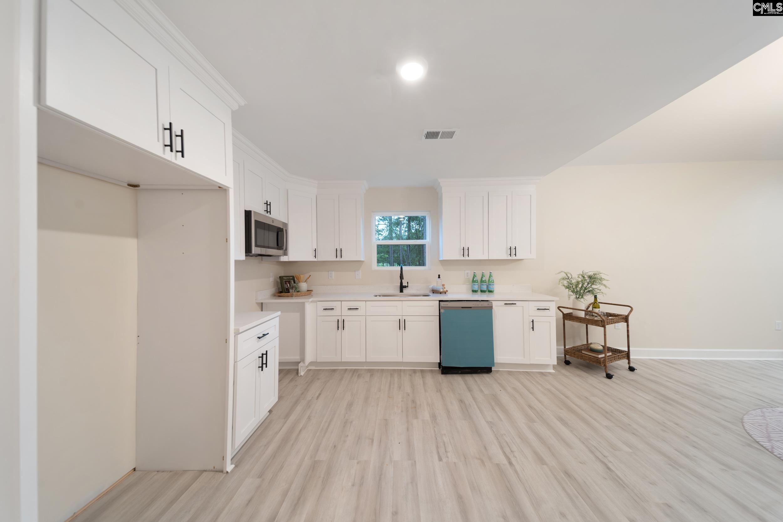 1758 Baughman Road Lugoff, SC 29078