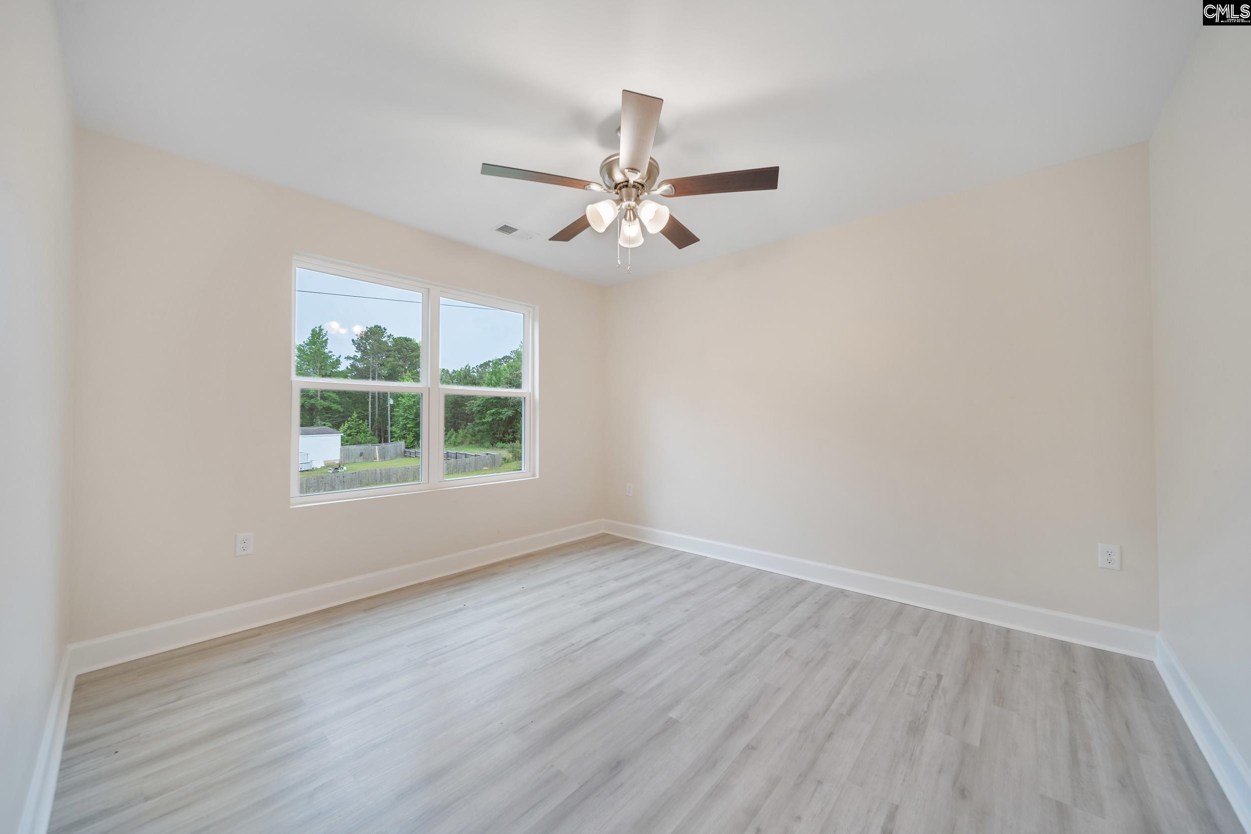 1758 Baughman Road Lugoff, SC 29078