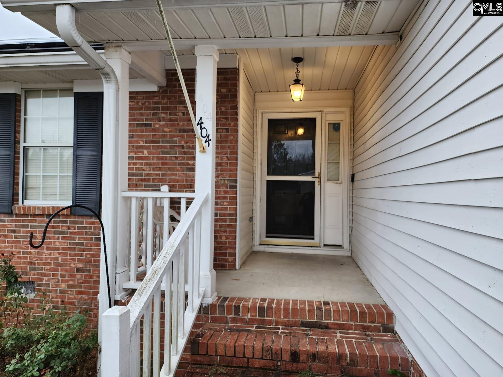 404 North Crossing Drive Columbia, SC 29229