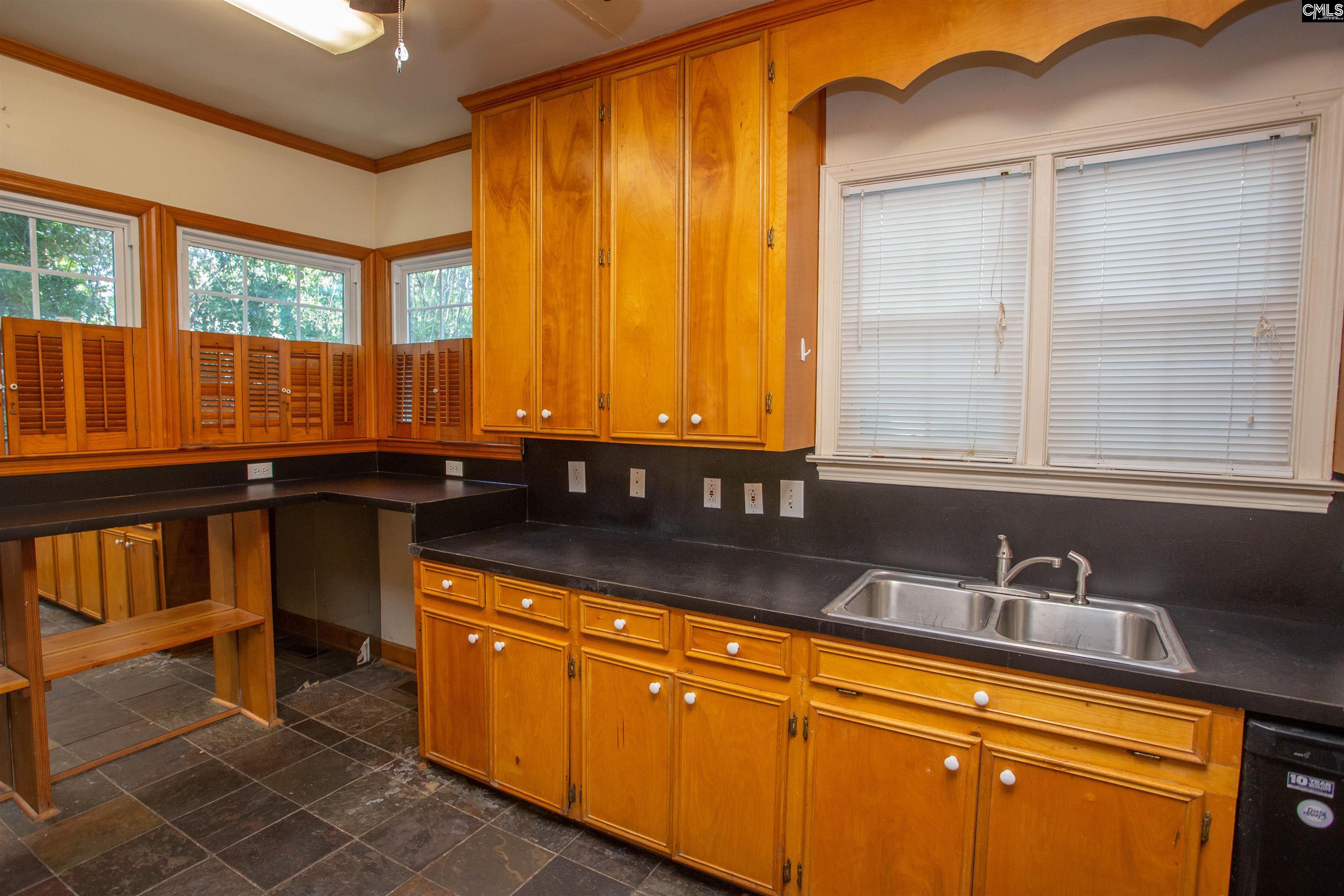 1407 Sarsfield Avenue Camden, SC 29020-0000