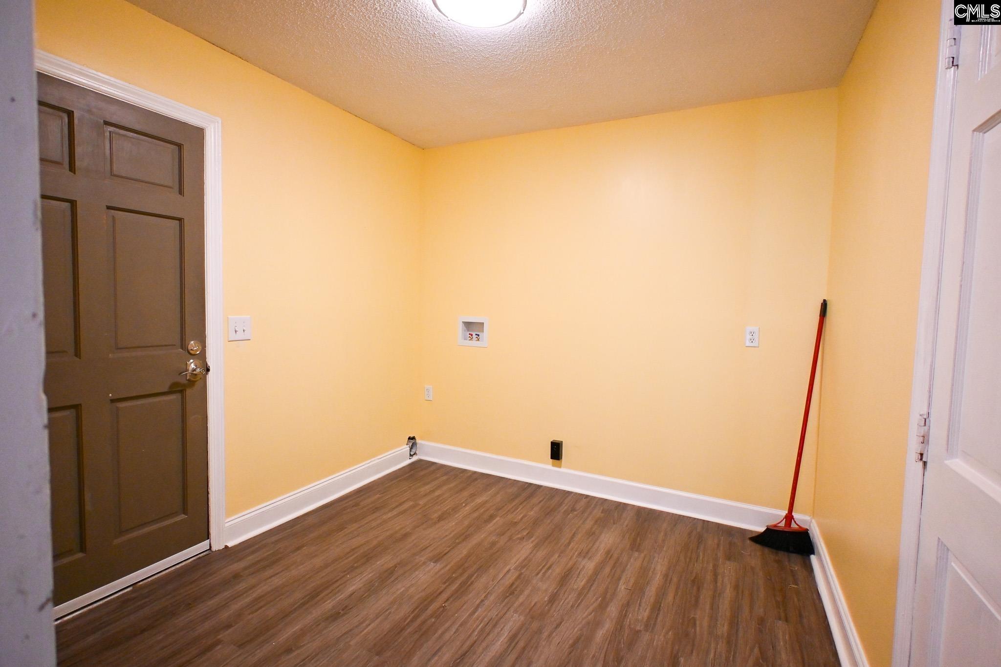 164 Dorset Drive Columbia, SC 29210