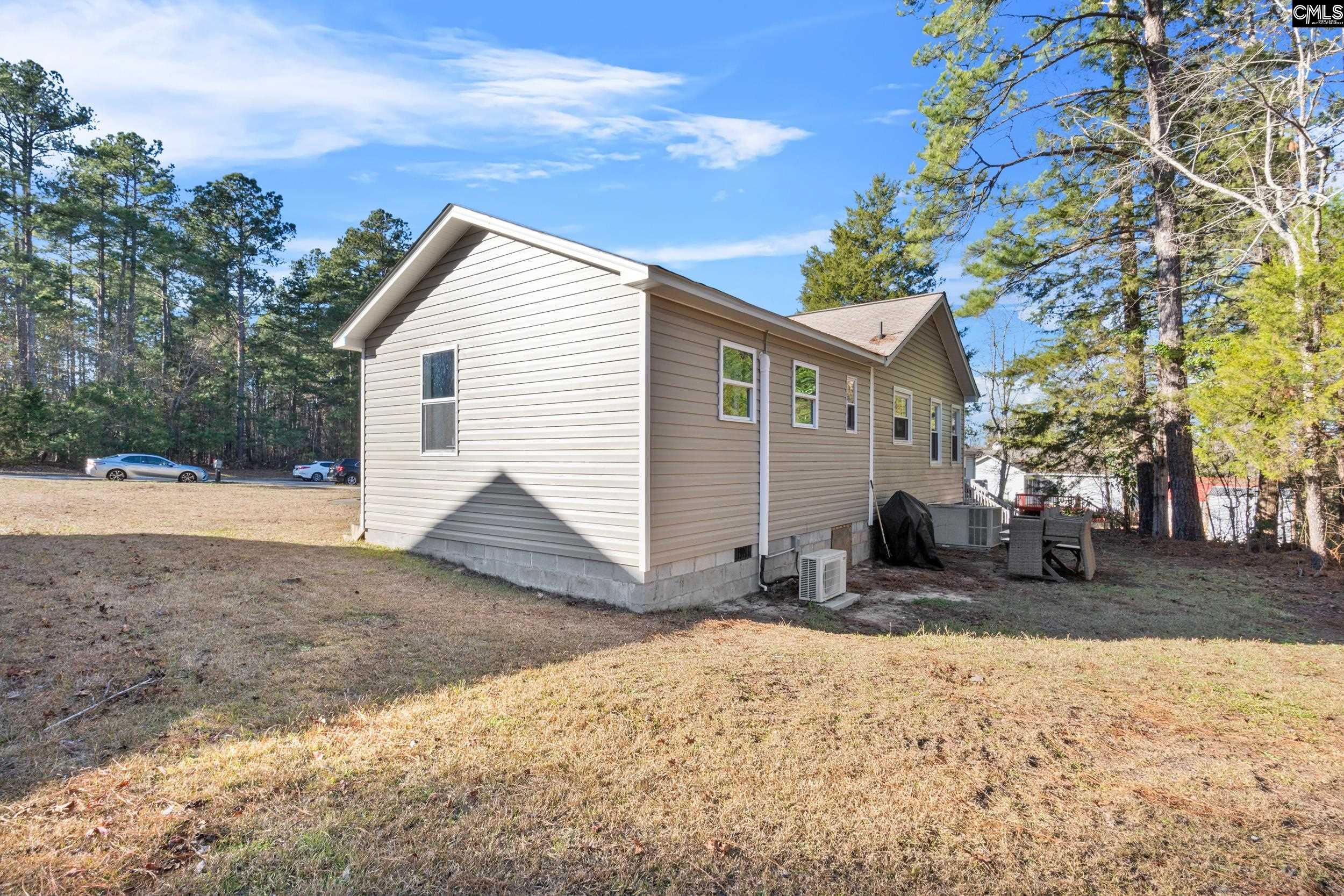 103 Woodbury Drive Winnsboro, SC 29180-9307