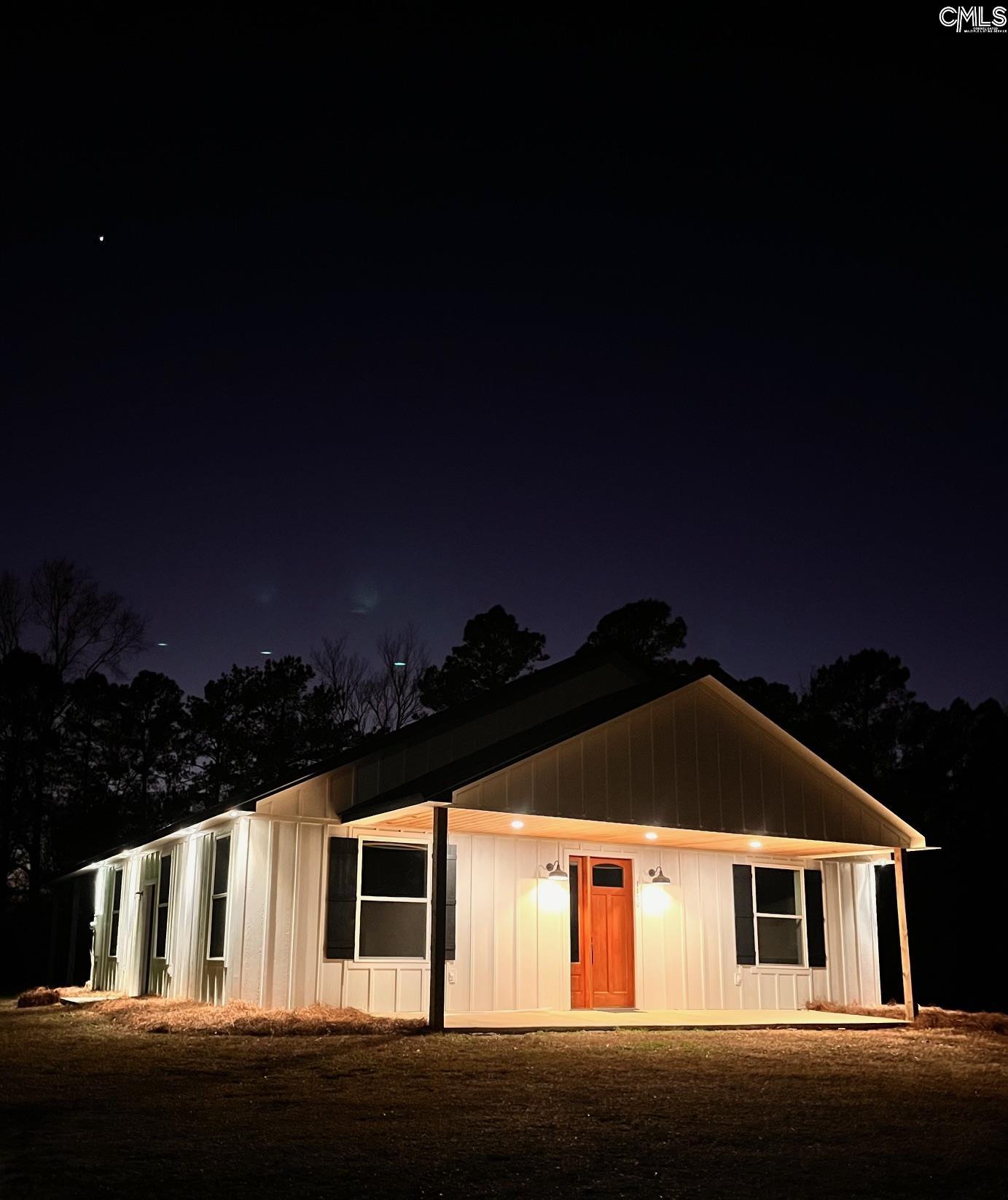 1139 Bethany Schoolhouse Road Saluda, SC 29138