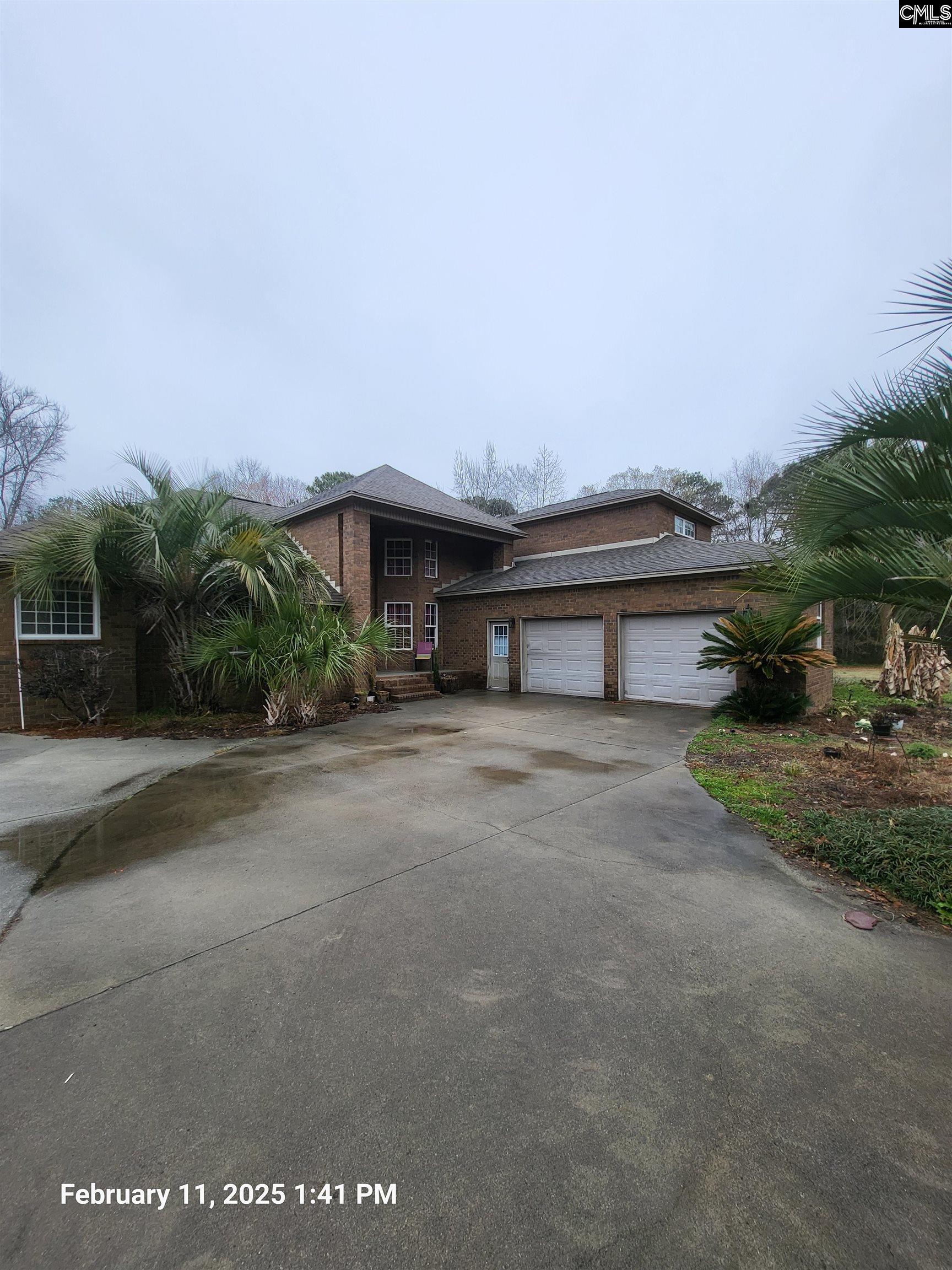 5835 Cane Savannah Road Wedgefield, SC 29168