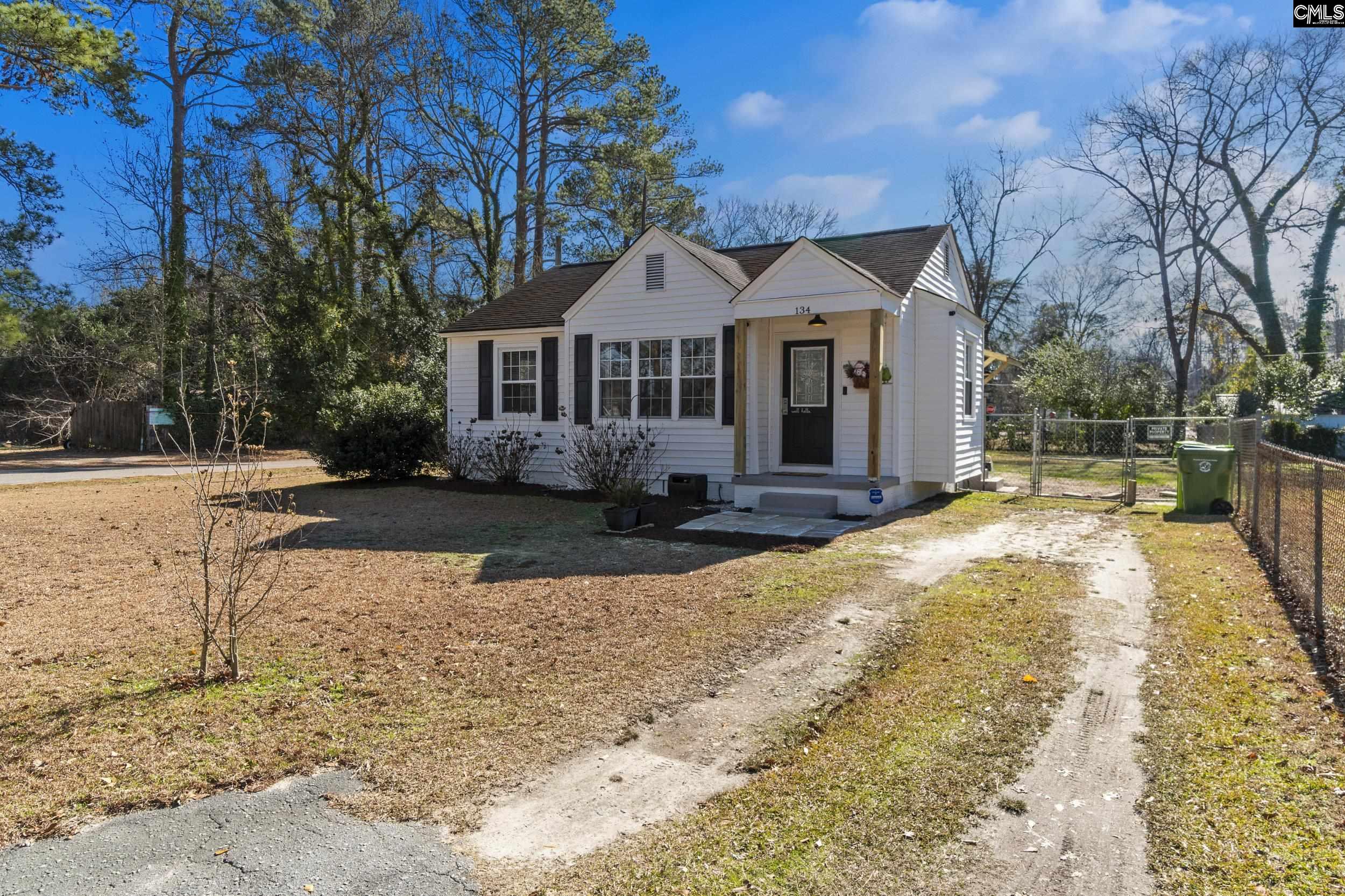 134 Sharon Circle Columbia, SC 29205